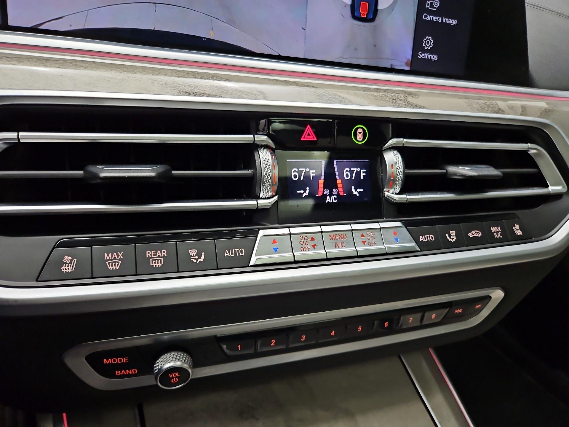Thumbnail: 2021 BMW X5 - 17