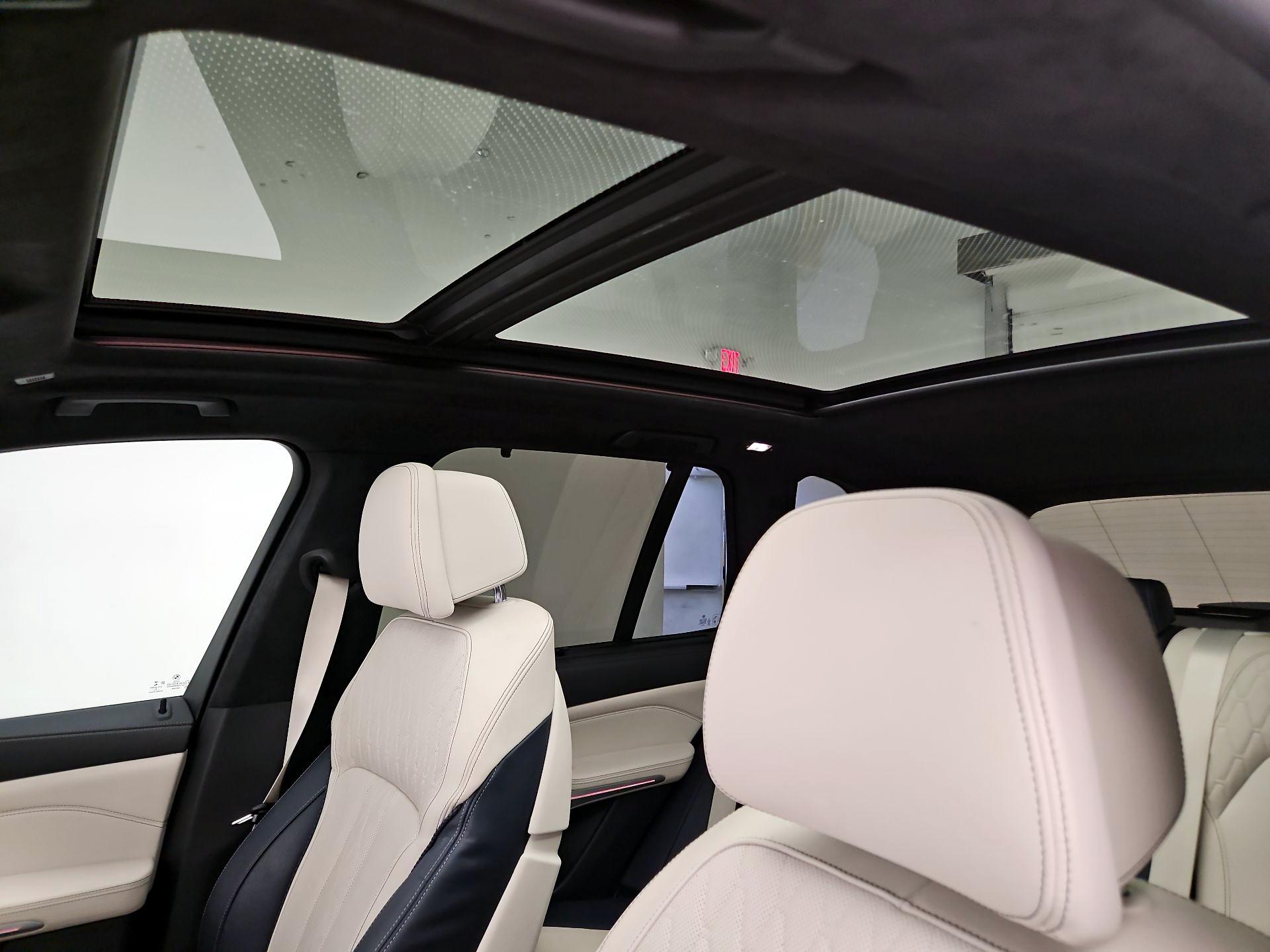 Thumbnail: 2021 BMW X5 - 20
