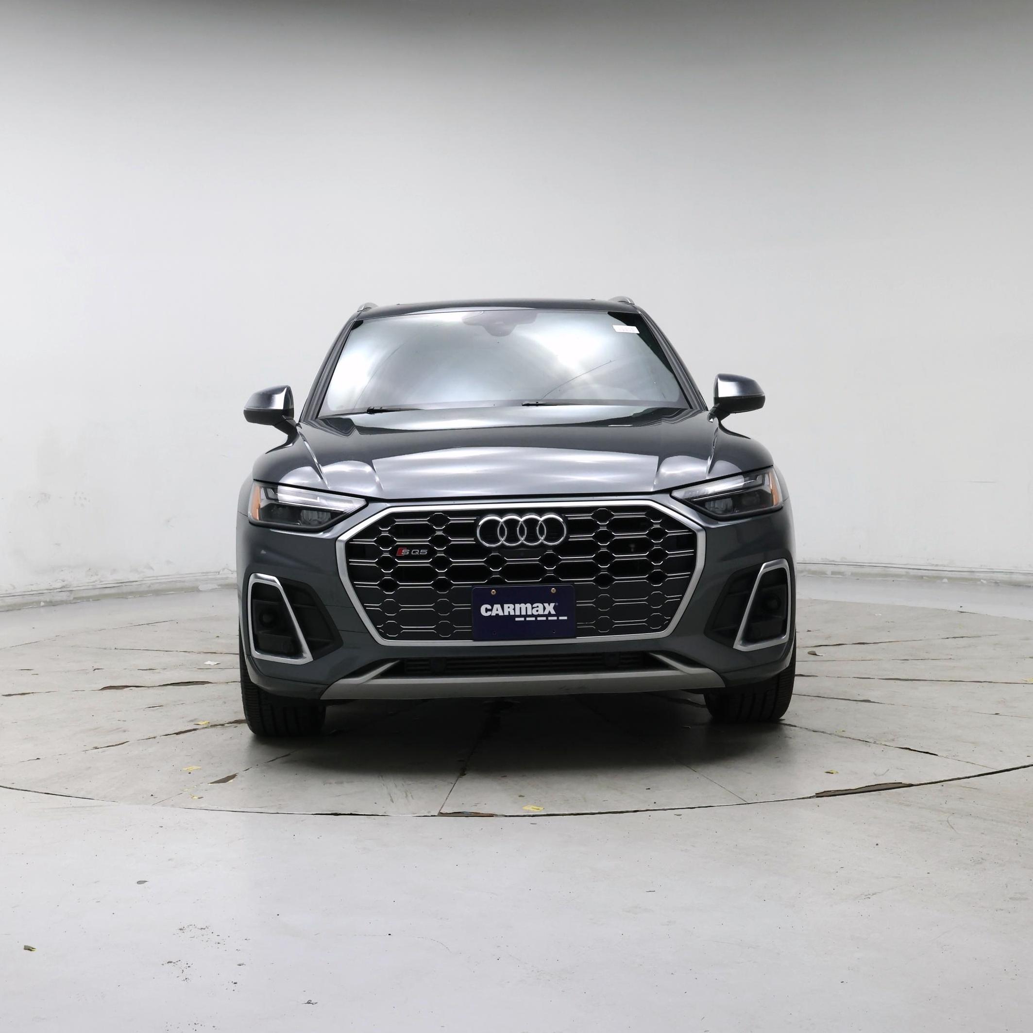 Thumbnail: 2021 Audi SQ5 - 5