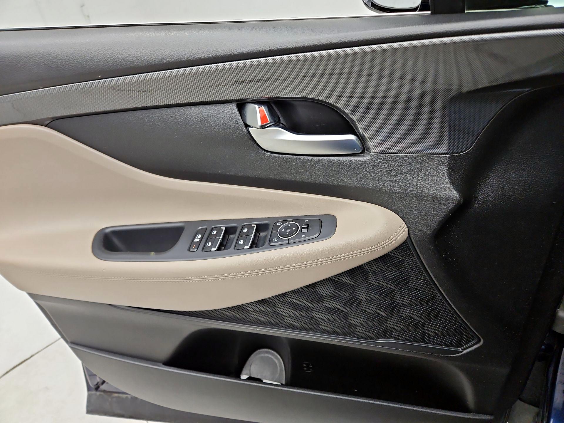 Thumbnail: 2023 Hyundai Santa Fe - 12