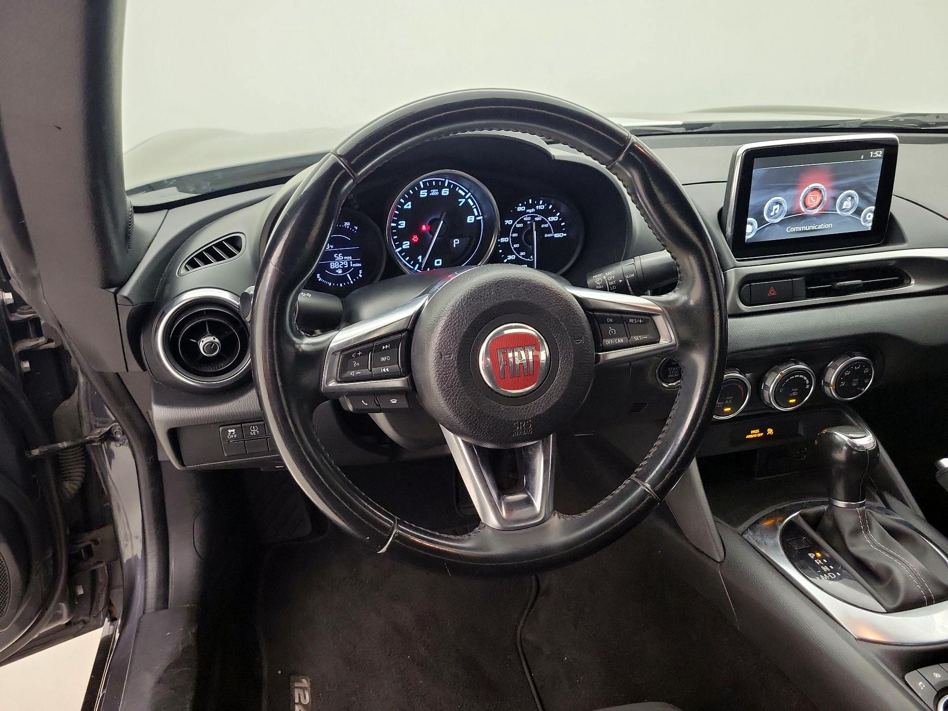 Thumbnail: 2019 Fiat 124 Spider - 10