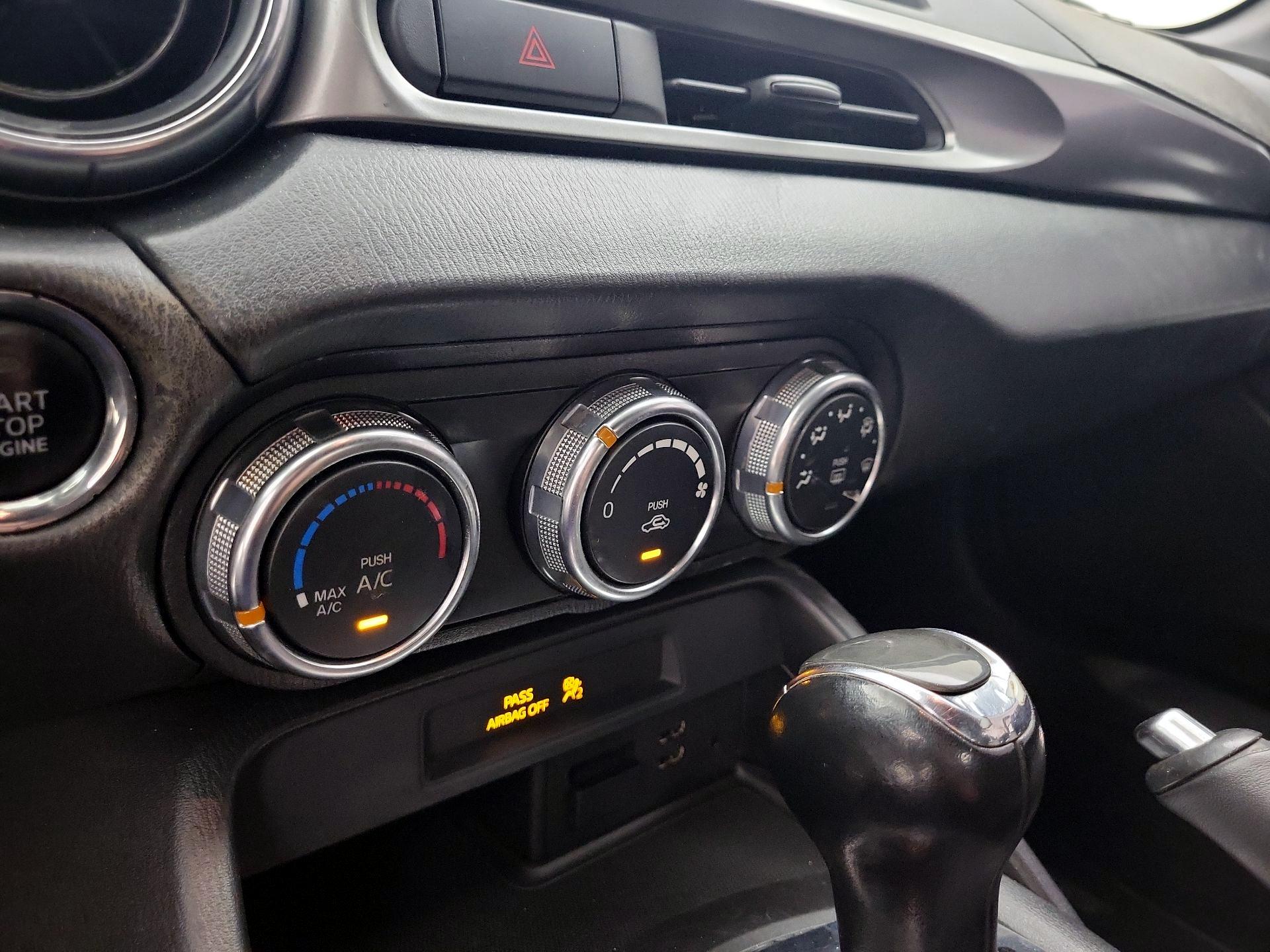 Thumbnail: 2019 Fiat 124 Spider - 16