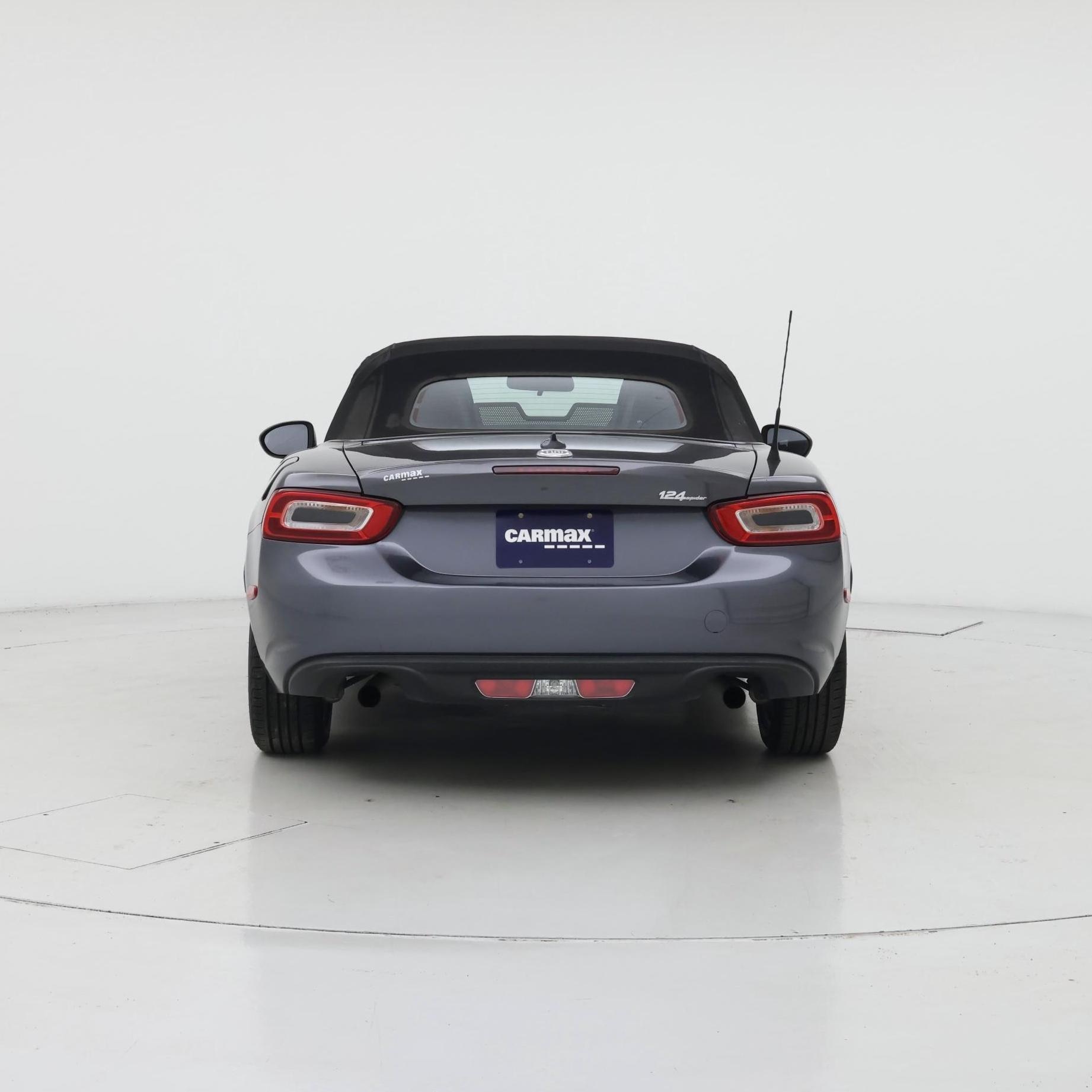 Thumbnail: 2019 Fiat 124 Spider - 6