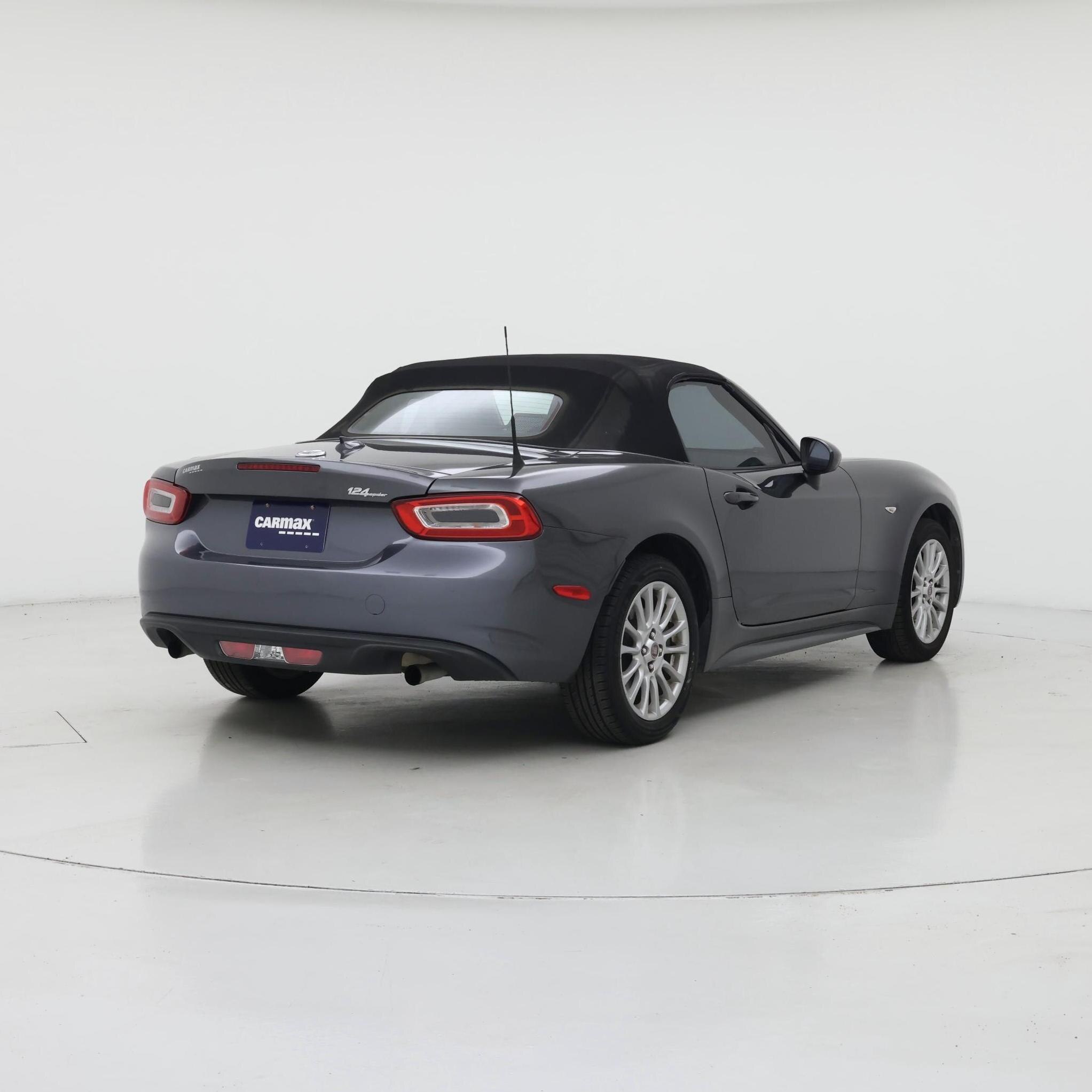 Thumbnail: 2019 Fiat 124 Spider - 8