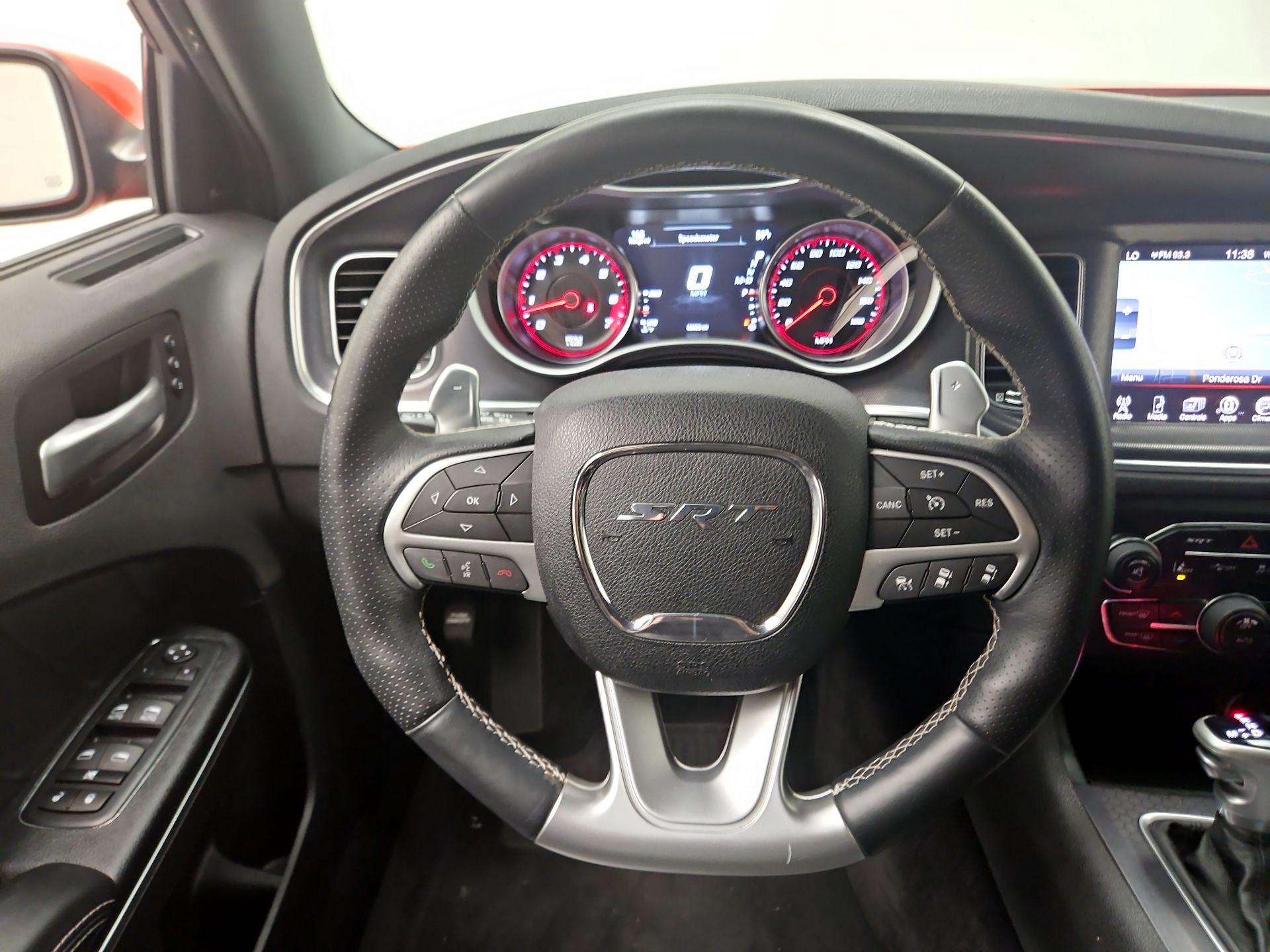 Thumbnail: 2016 Dodge Charger - 10