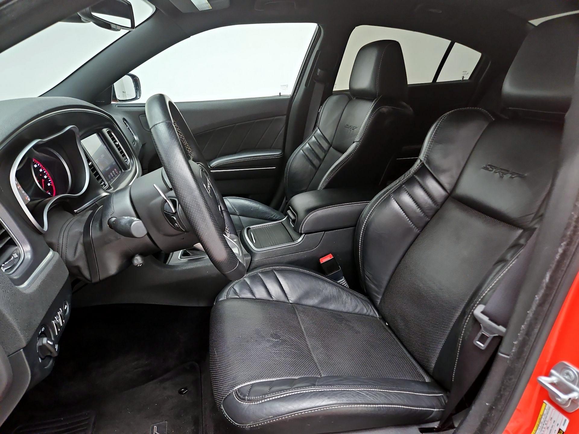 Thumbnail: 2016 Dodge Charger - 11