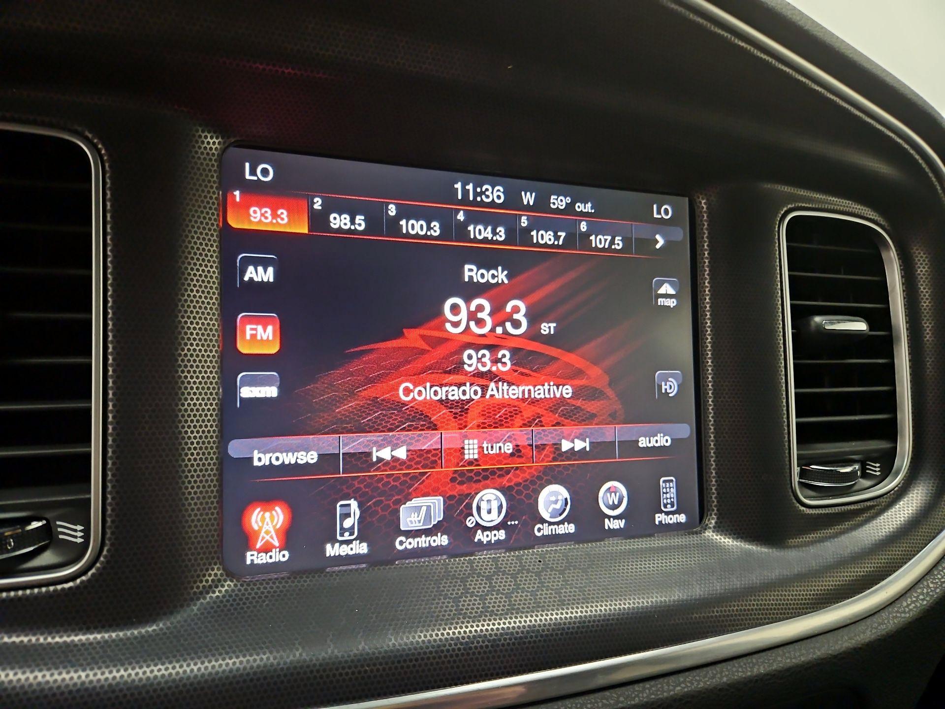 Thumbnail: 2016 Dodge Charger - 16