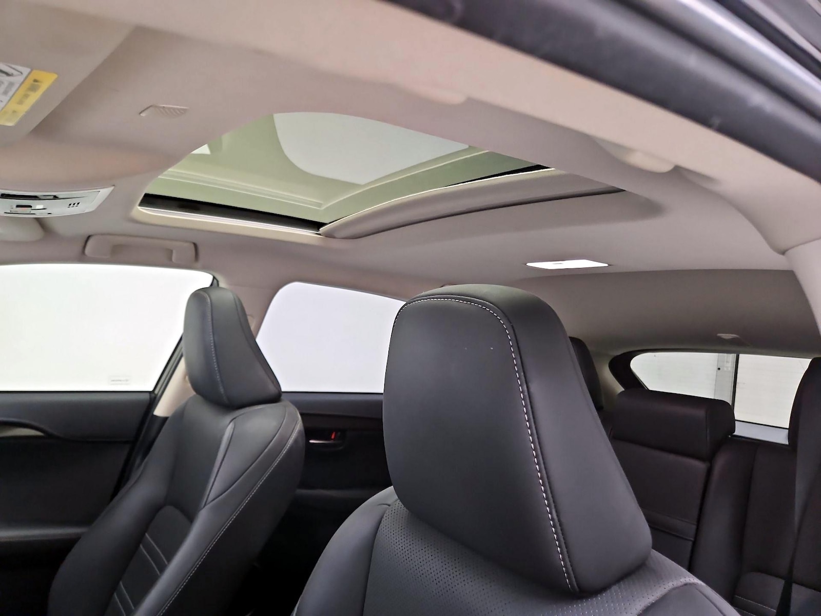 2020 Lexus NX 300 - Photo 20