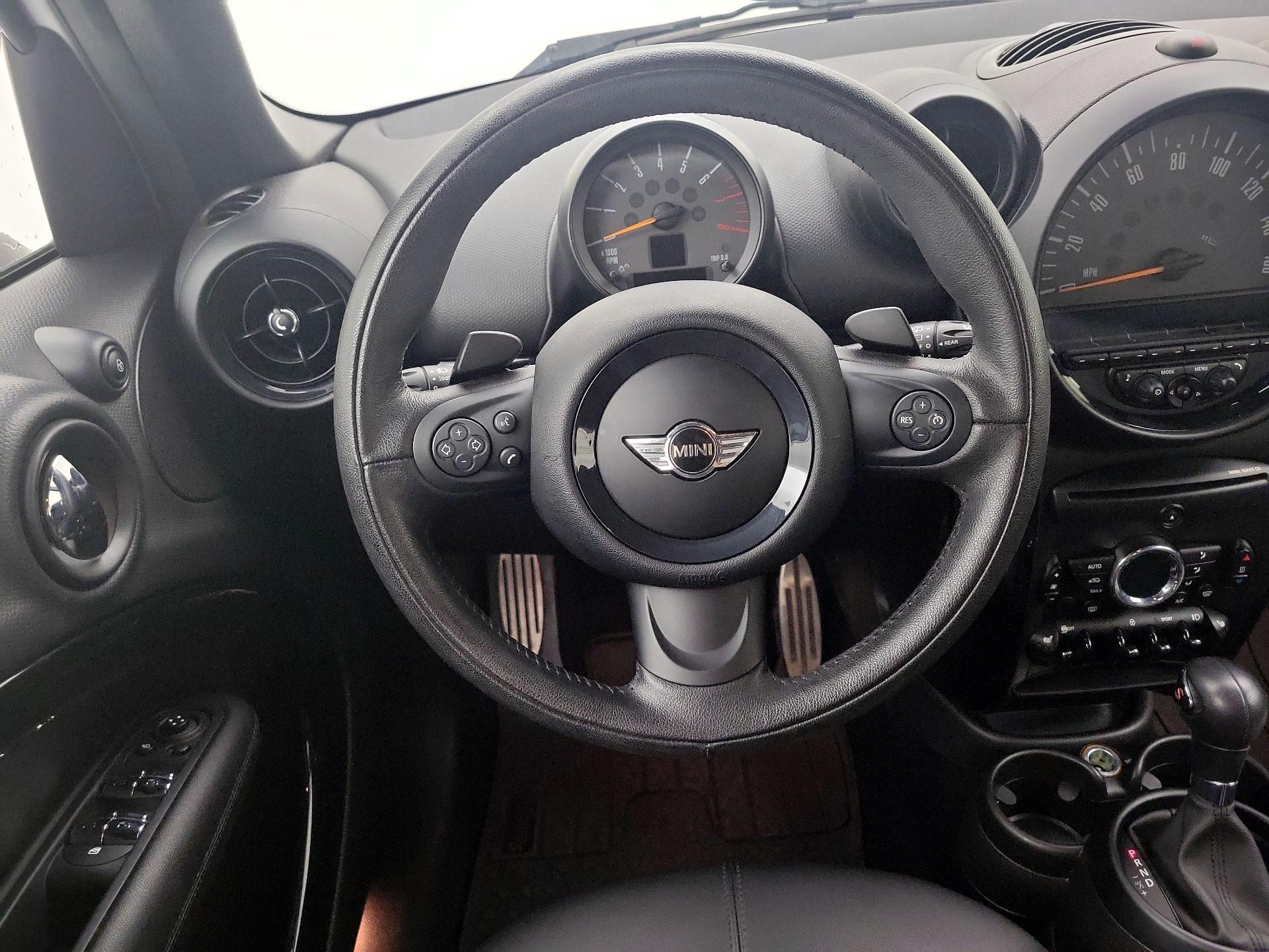 Thumbnail: 2016 MINI Cooper Countryman - 10