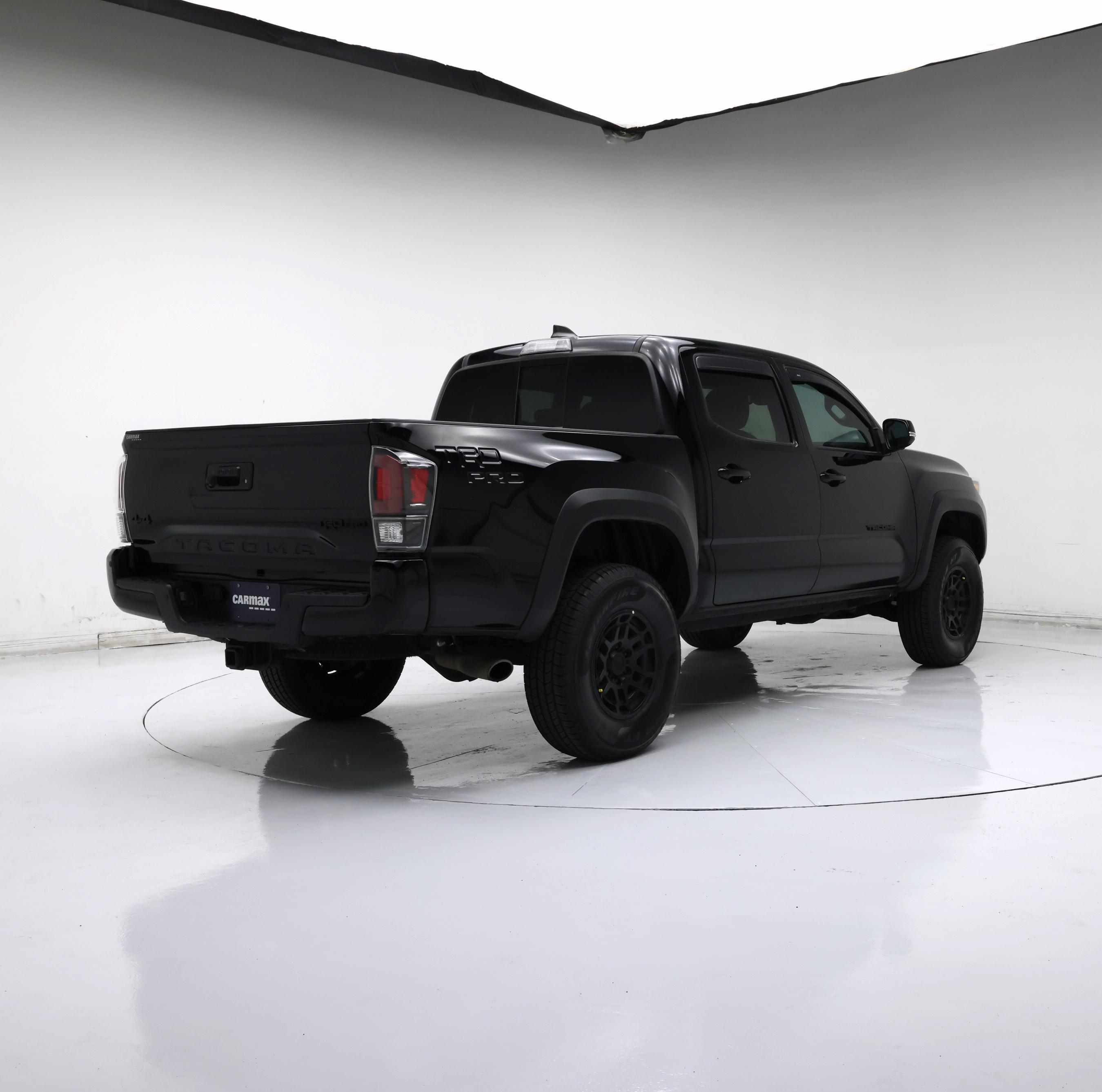 Thumbnail: 2023 Toyota Tacoma - 8