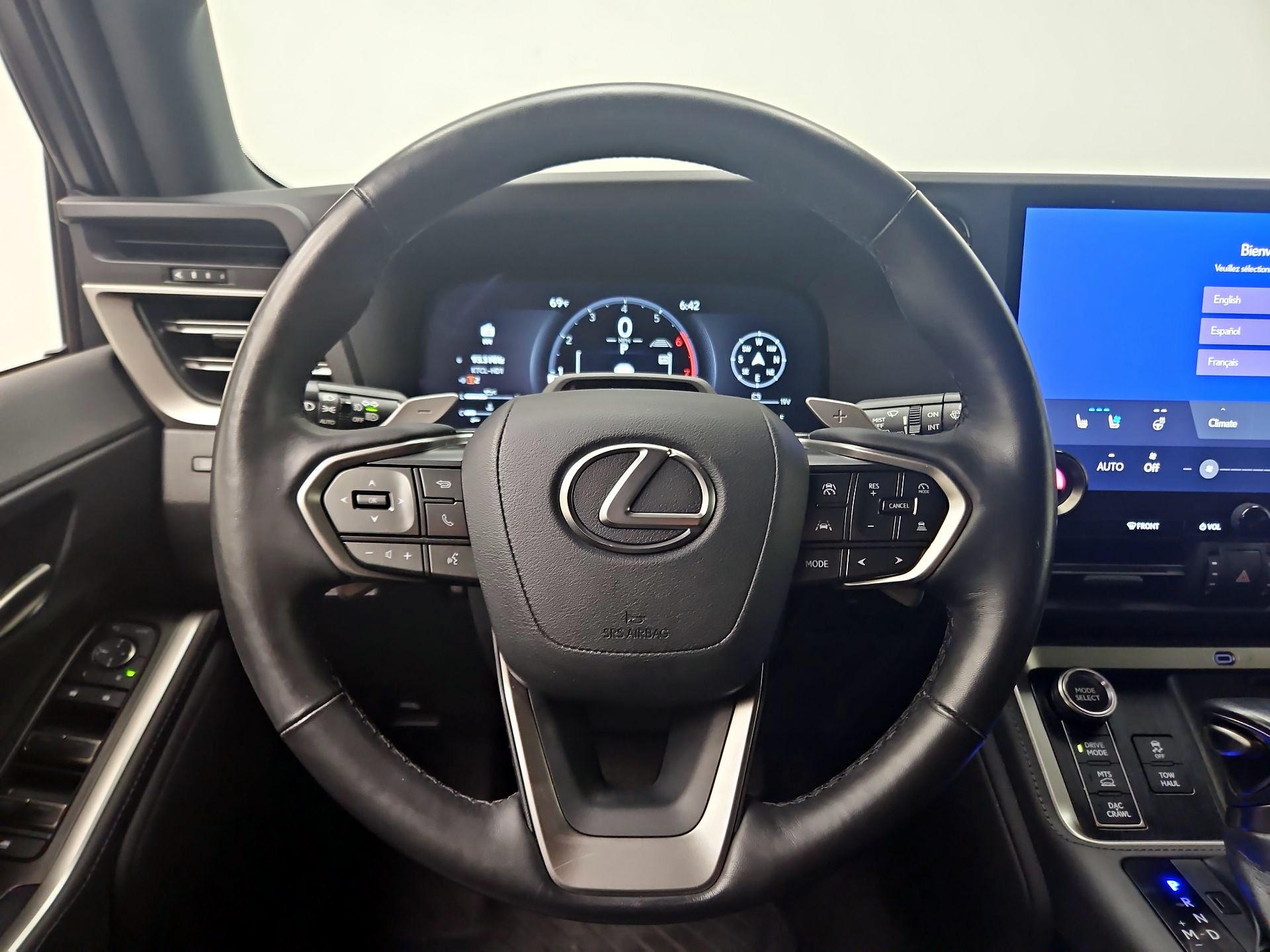 Thumbnail: 2024 Lexus GX - 10