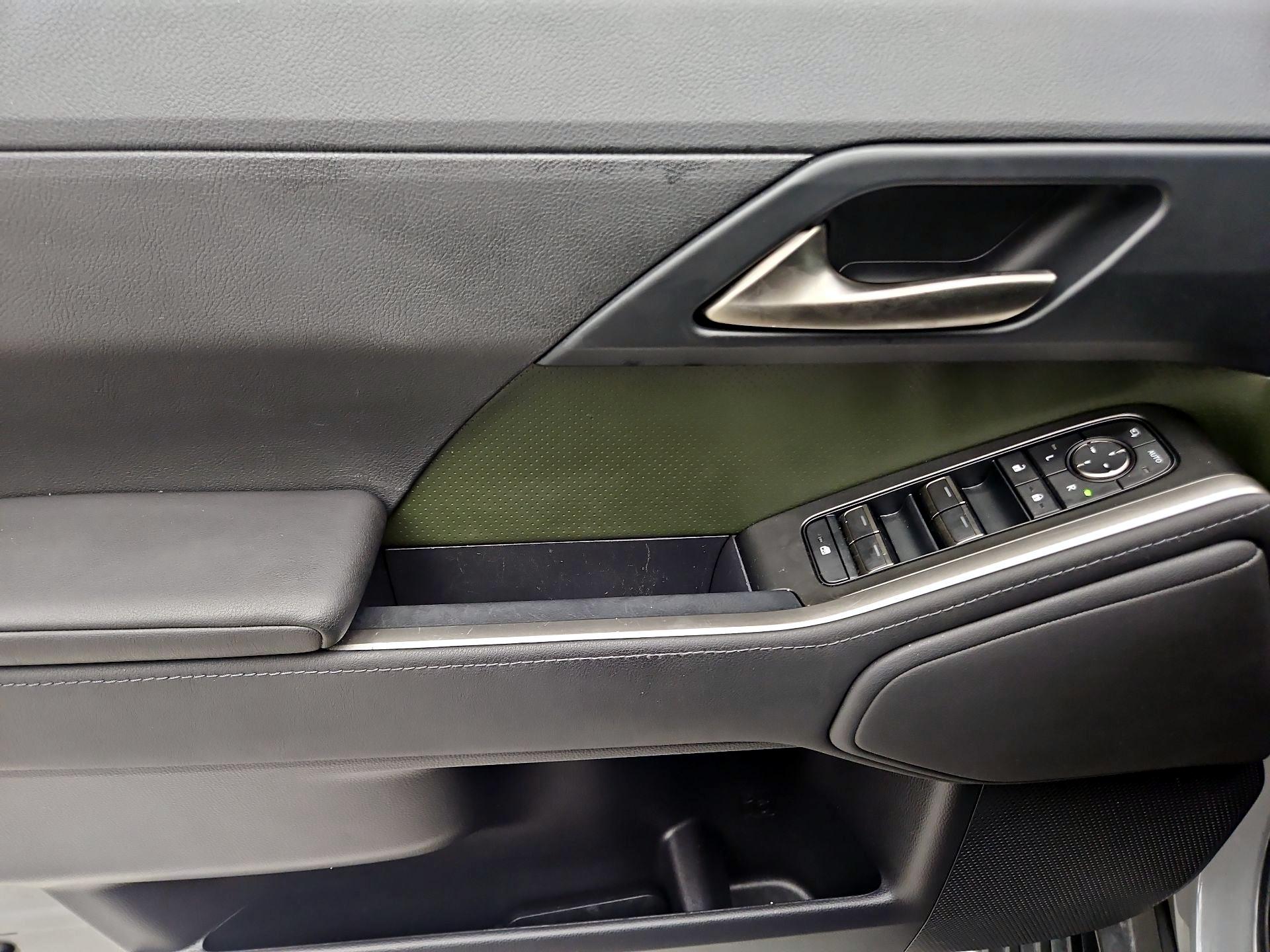 Thumbnail: 2024 Lexus GX - 12