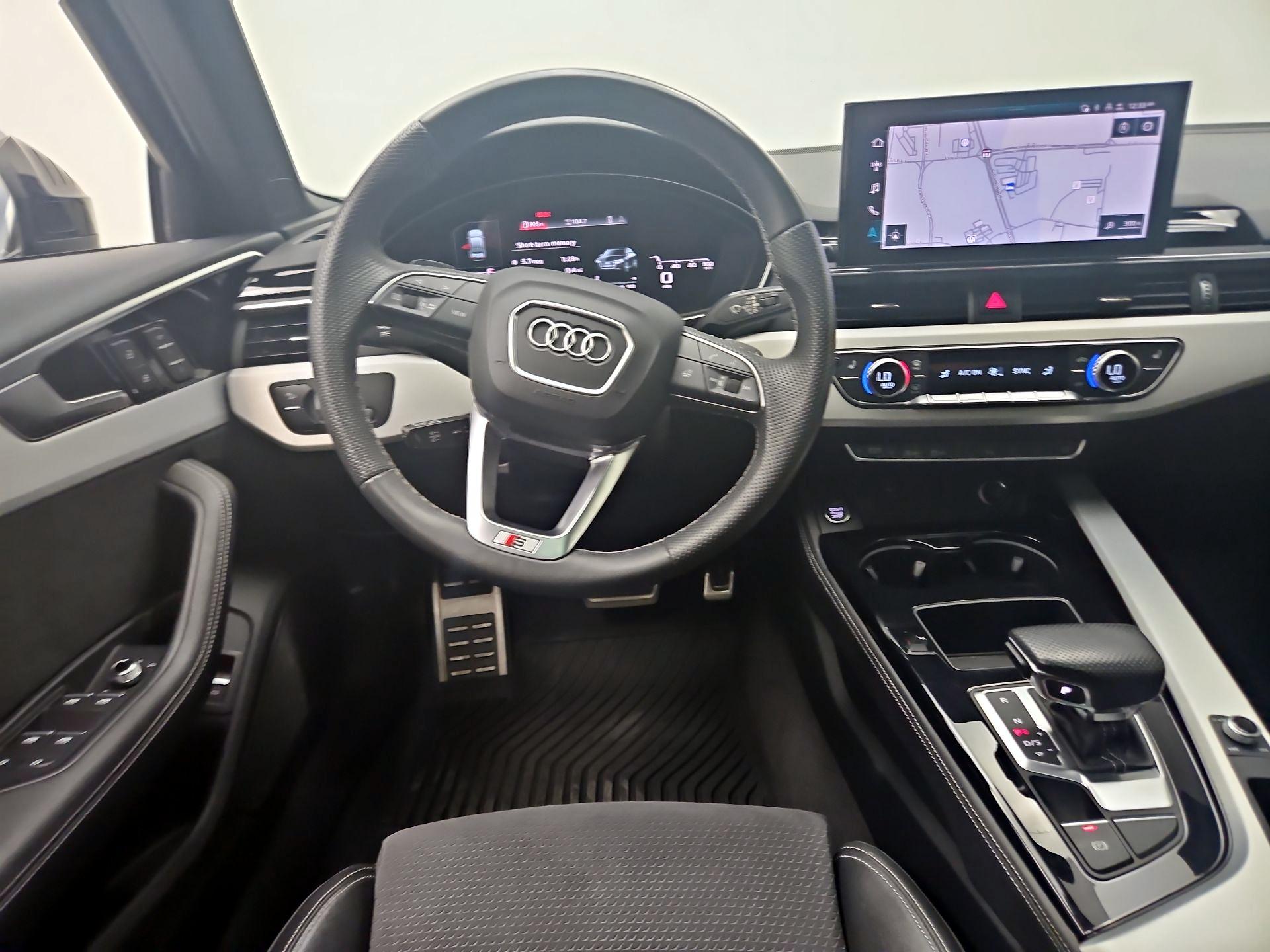 Thumbnail: 2023 Audi A4 - 10