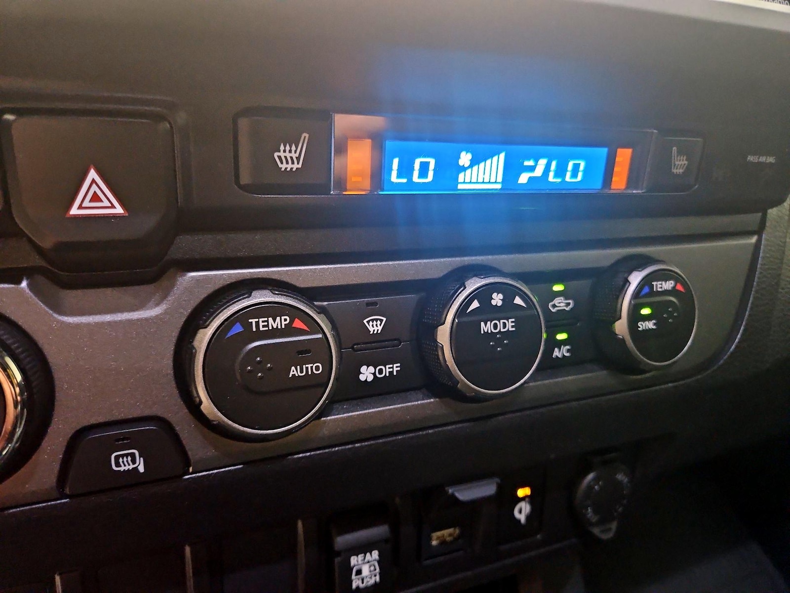 2022 Toyota Tacoma TRD Off Road - Photo 18