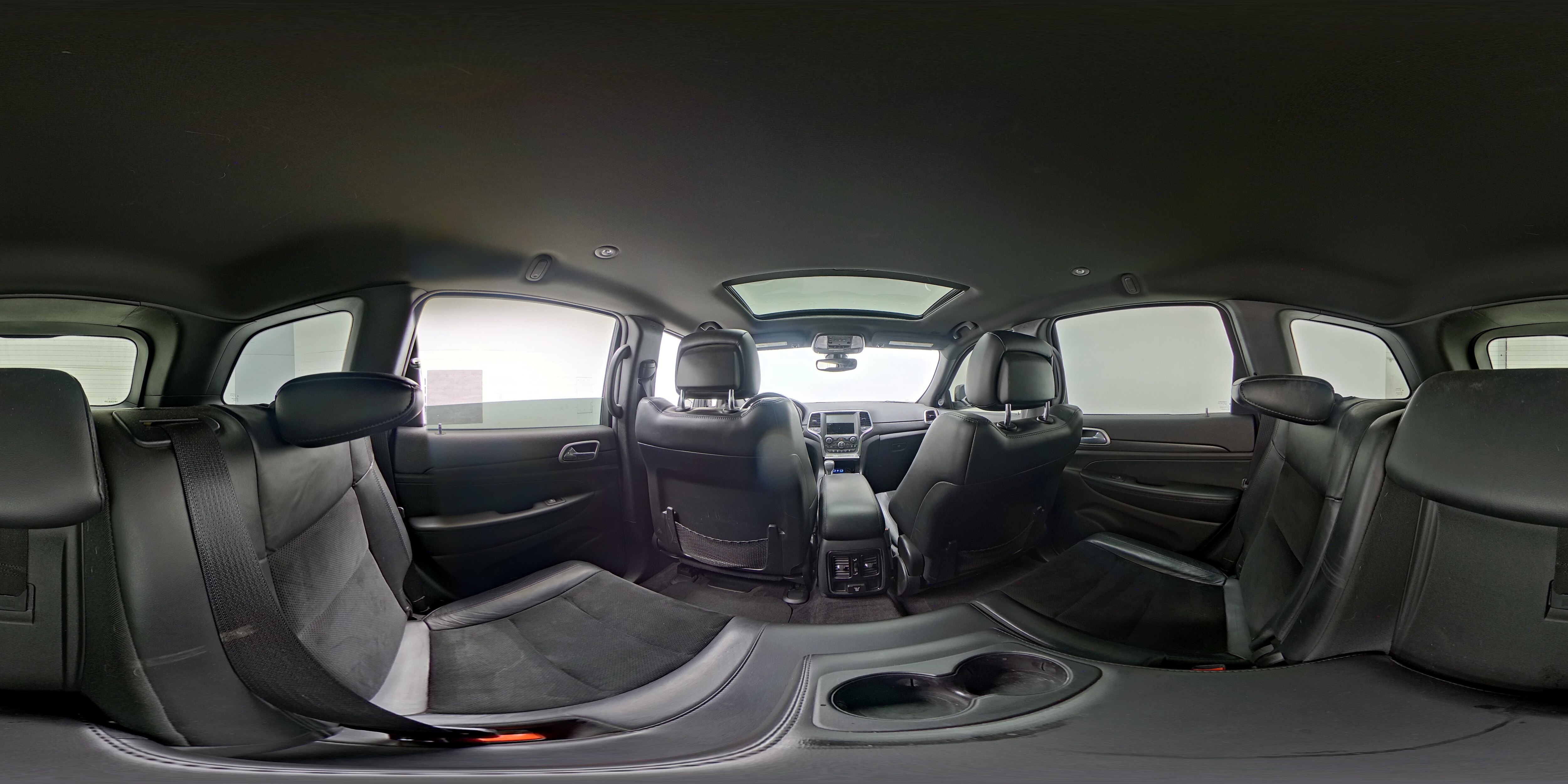 2018 Jeep Grand Cherokee Altitude - Photo 26