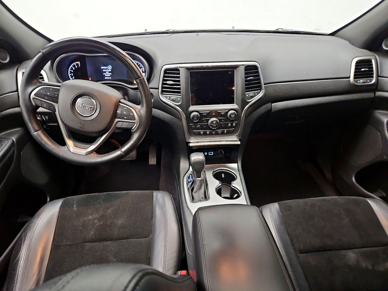 2018 Jeep Grand Cherokee Altitude - Photo 10