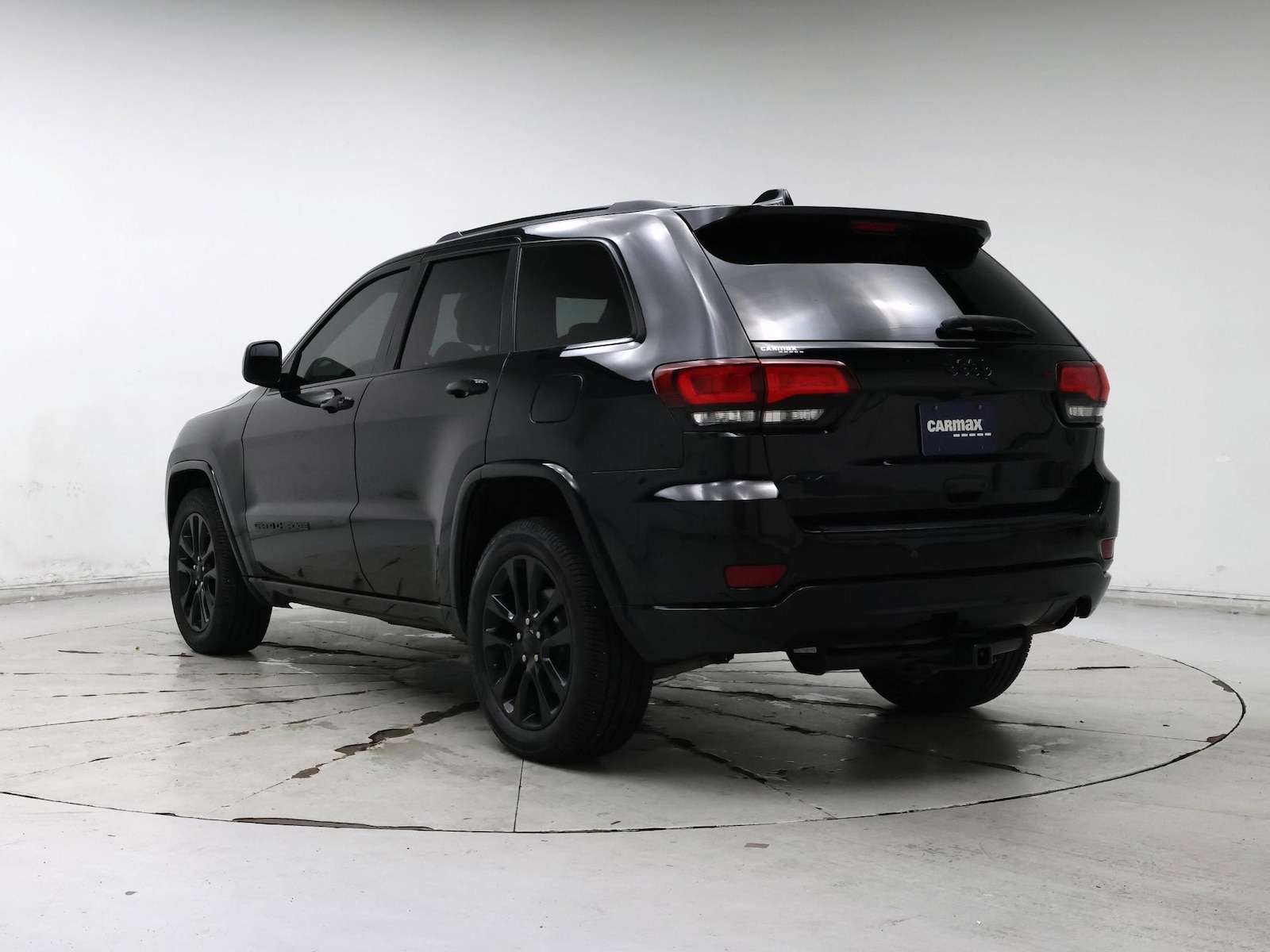 2018 Jeep Grand Cherokee Altitude - Photo 3