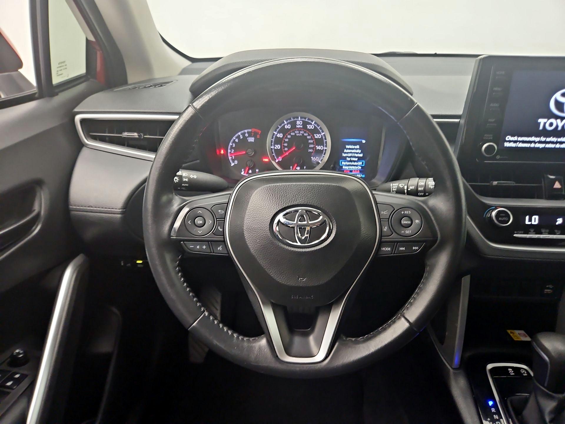 Thumbnail: 2022 Toyota Corolla Cross - 10