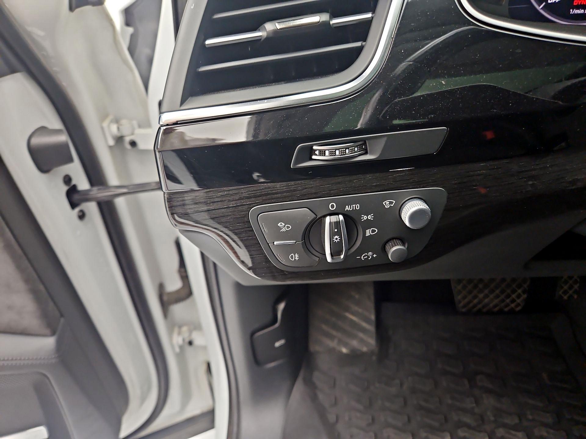 Thumbnail: 2019 Audi Q7 - 13