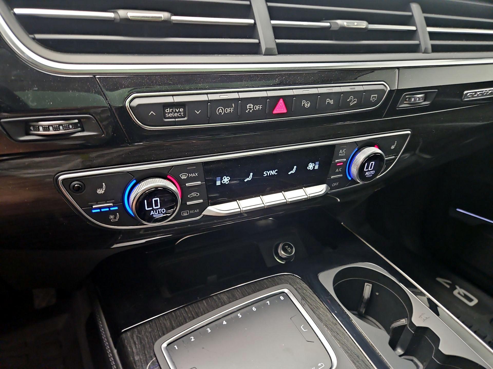Thumbnail: 2019 Audi Q7 - 17