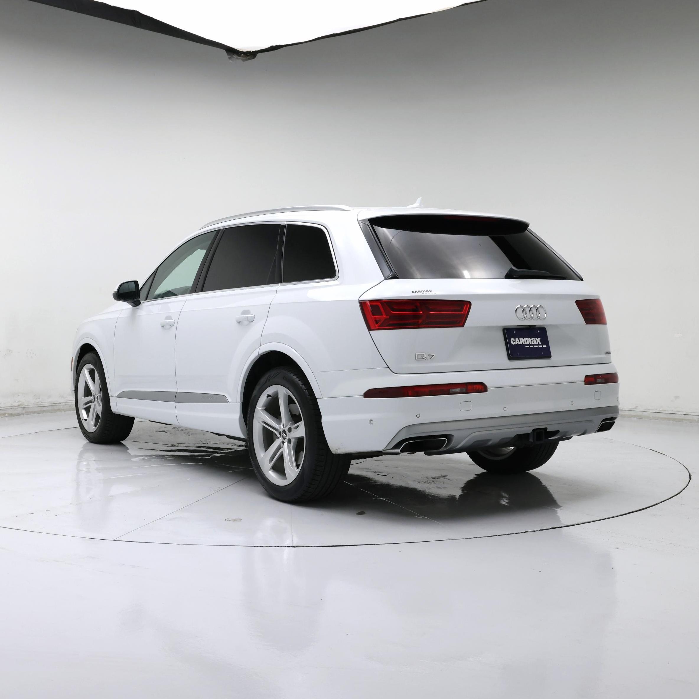 Thumbnail: 2019 Audi Q7 - 2