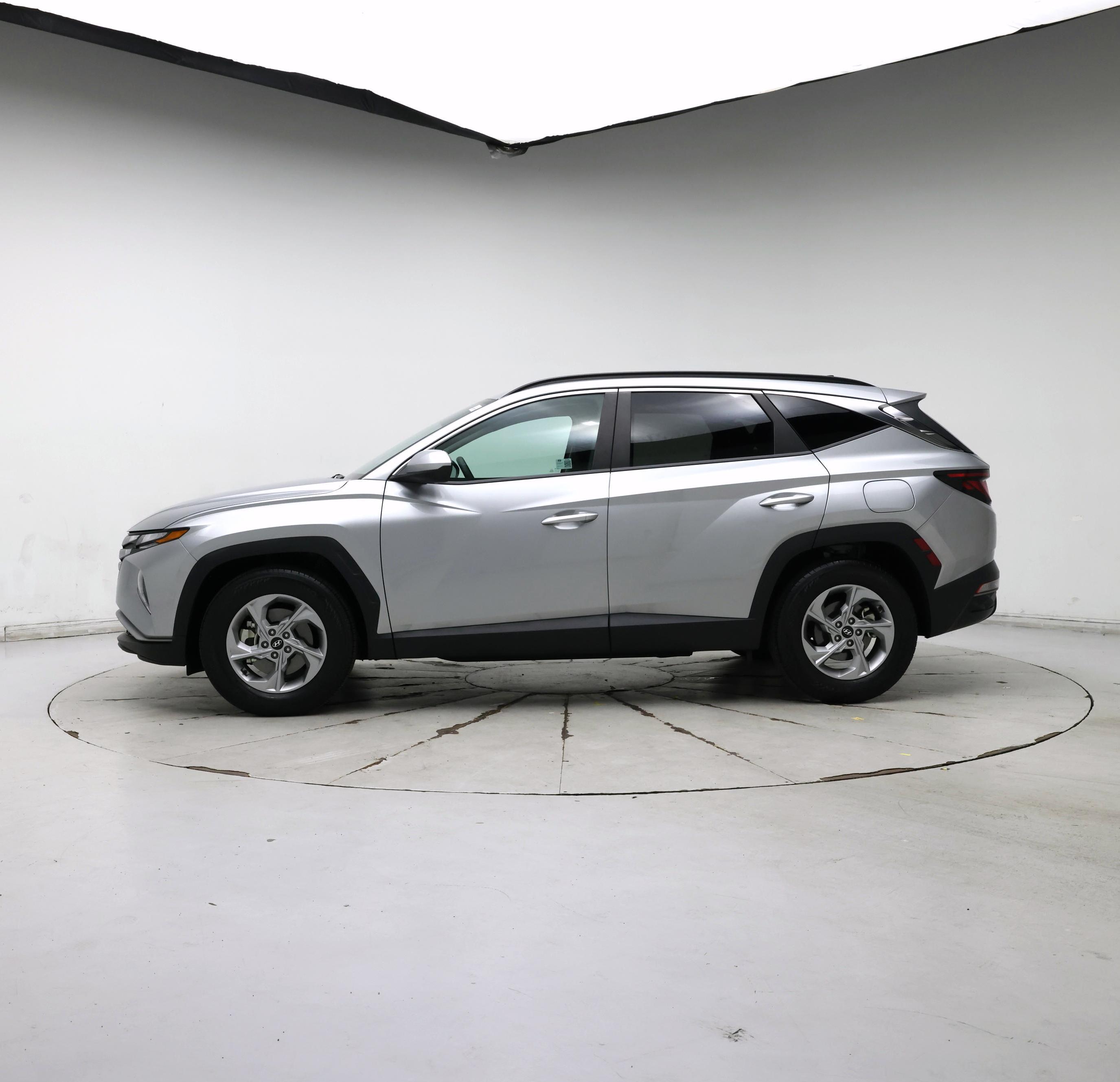 Thumbnail: 2024 Hyundai Tucson - 3