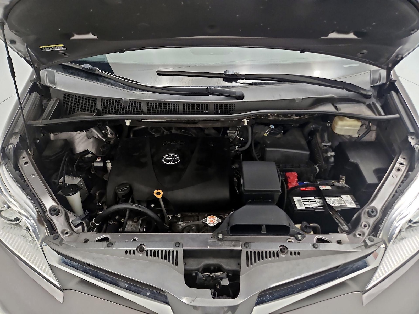 2019 Toyota Sienna XLE - Photo 26