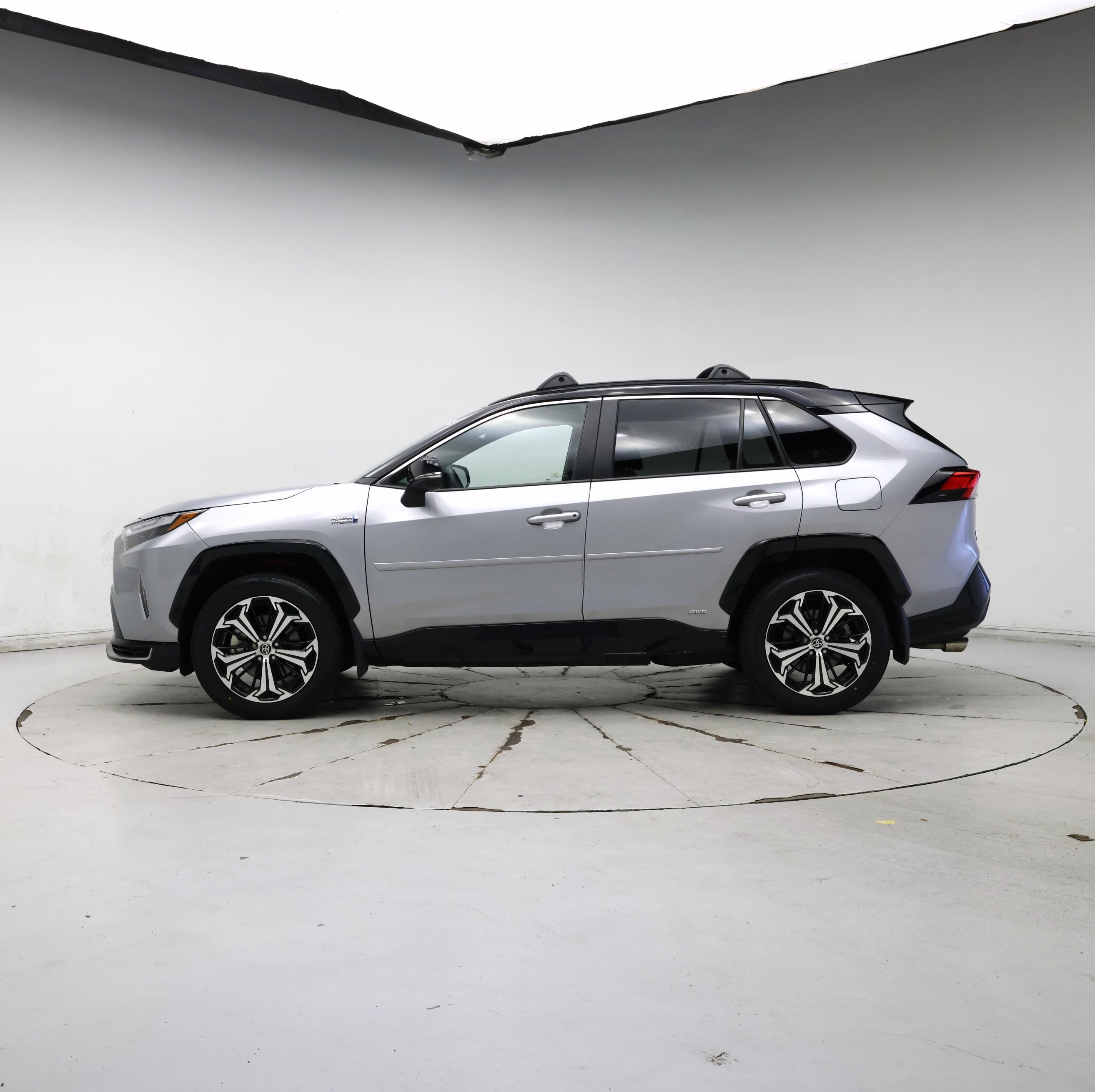 Thumbnail: 2023 Toyota RAV4 - 3