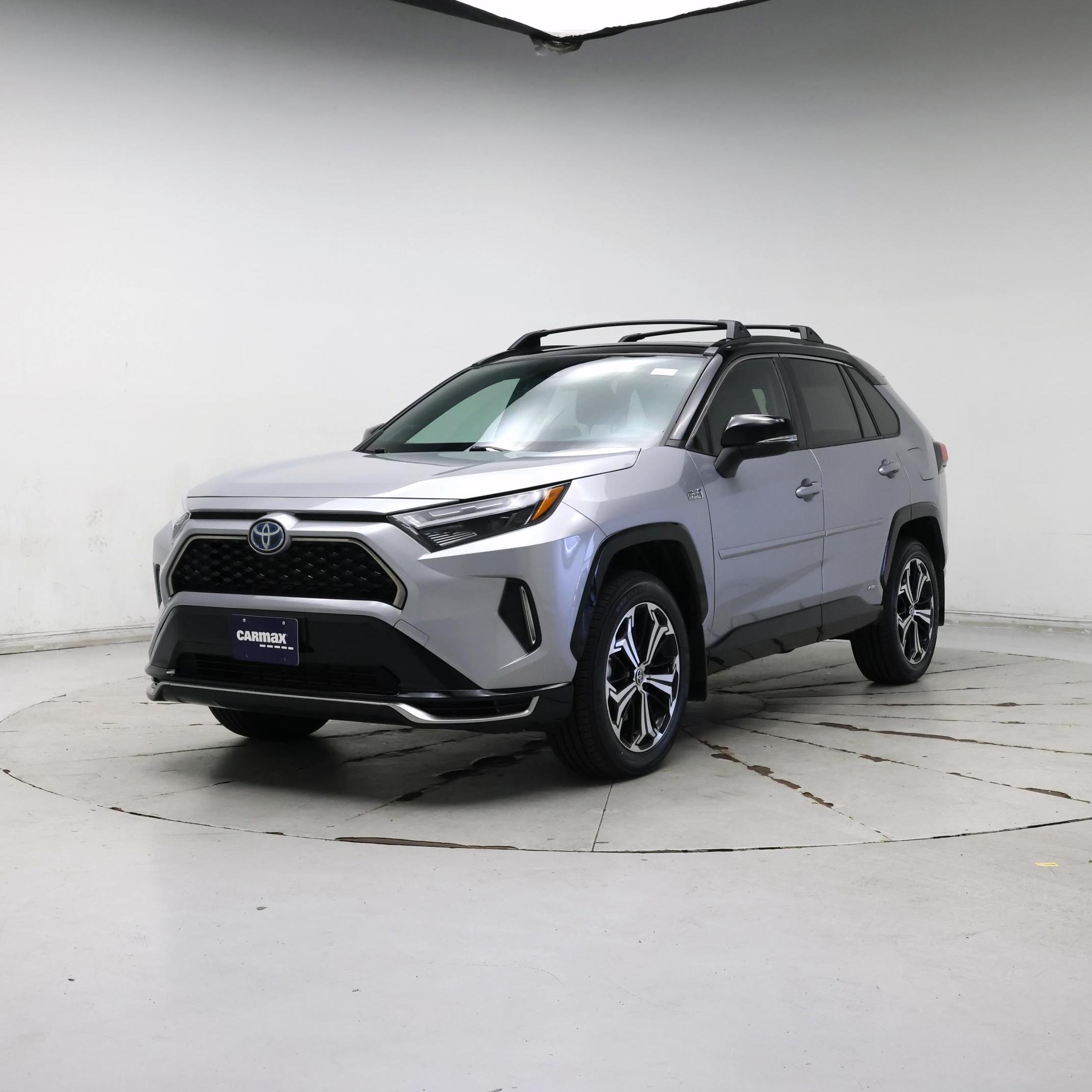 Thumbnail: 2023 Toyota RAV4 - 4