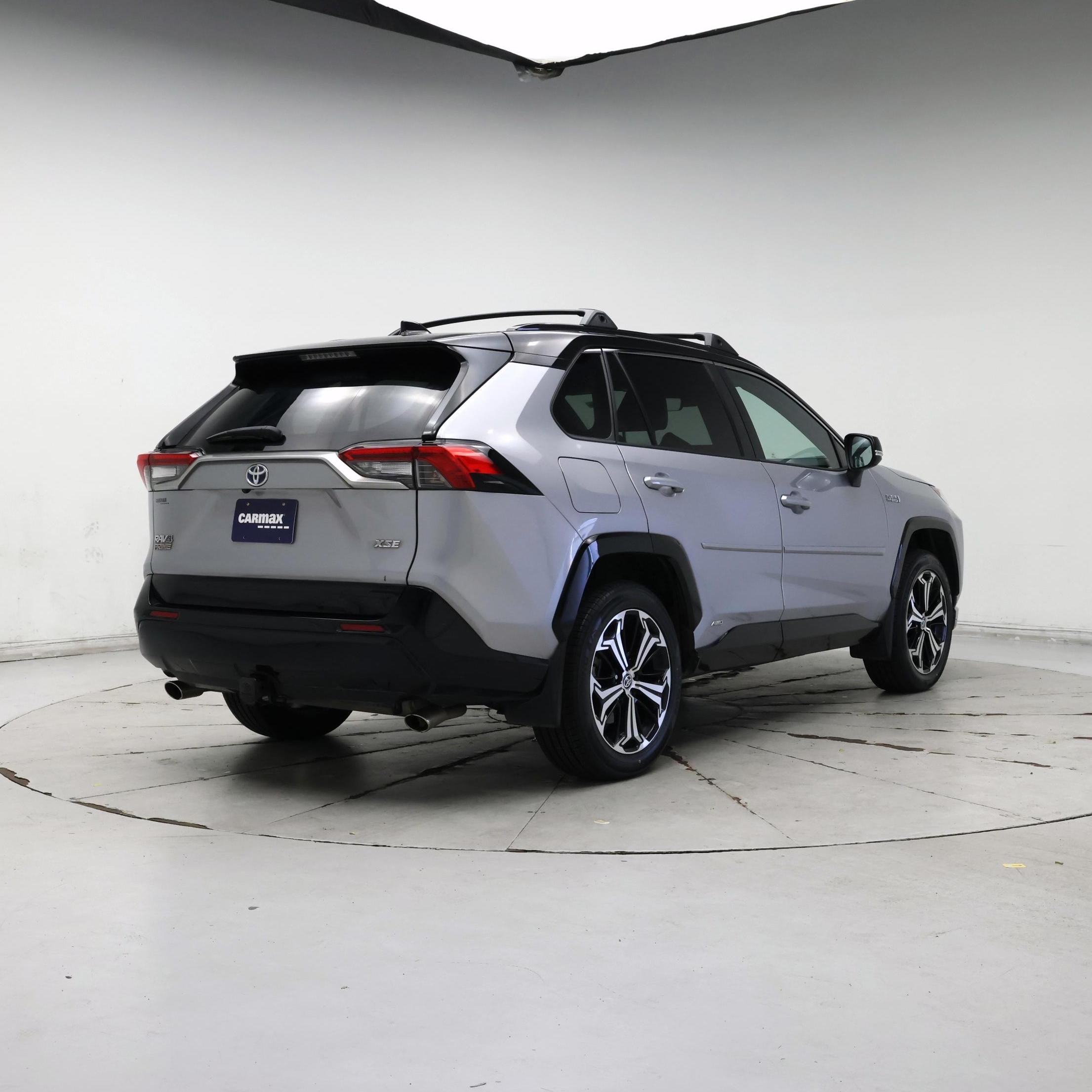 Thumbnail: 2023 Toyota RAV4 - 8