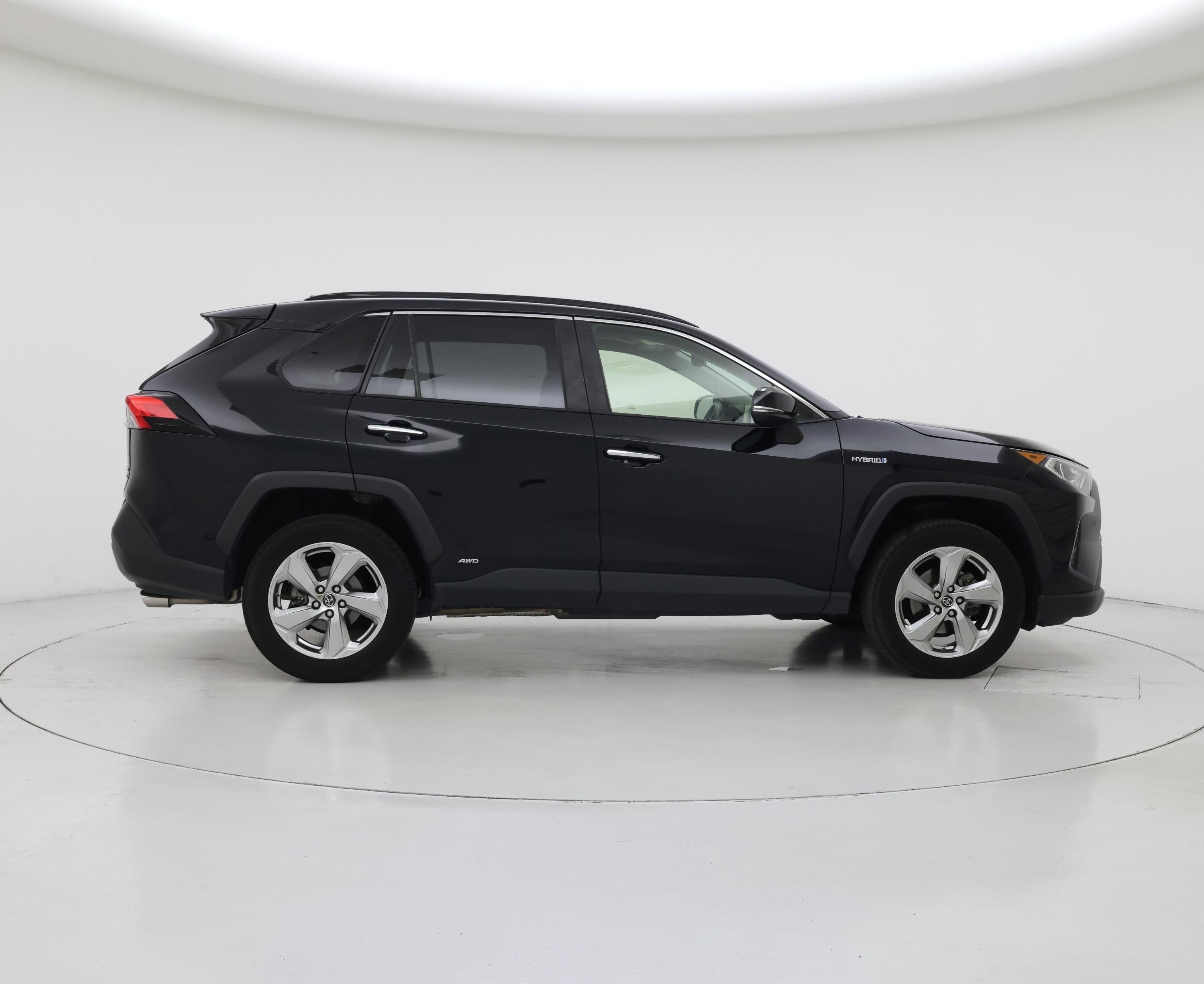 Thumbnail: 2019 Toyota RAV4 - 7