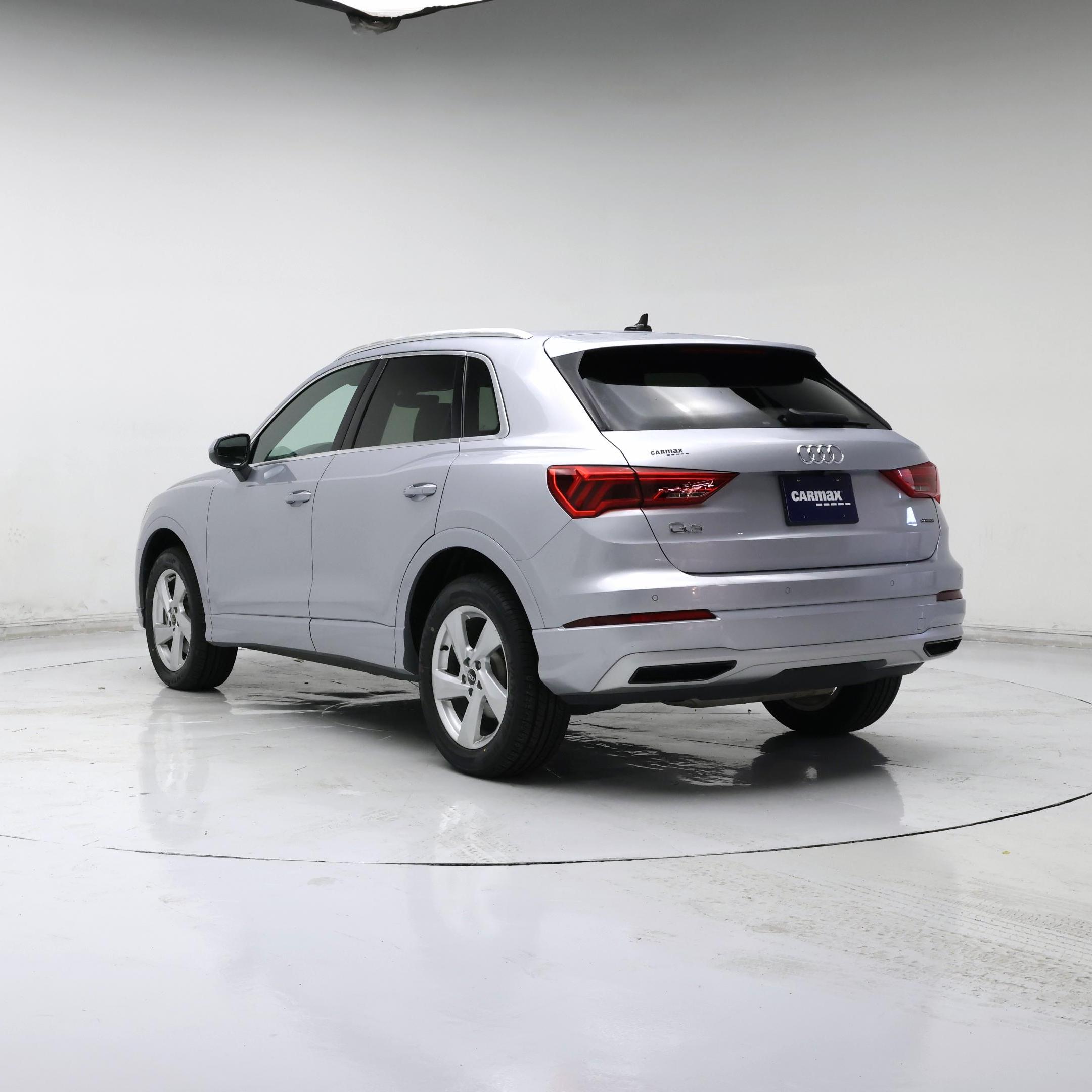 Thumbnail: 2022 Audi Q3 - 2