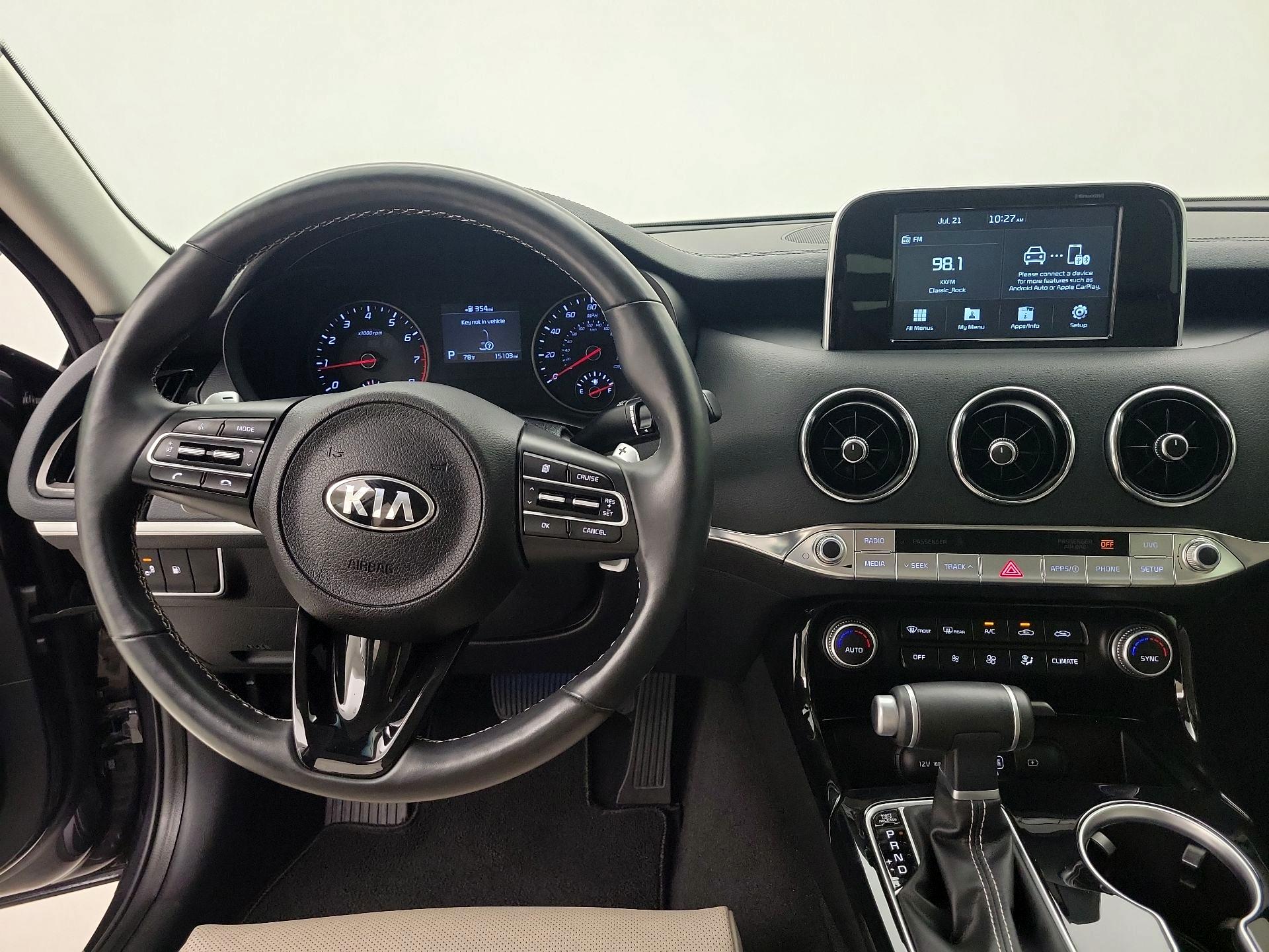 Thumbnail: 2019 Kia Stinger - 9
