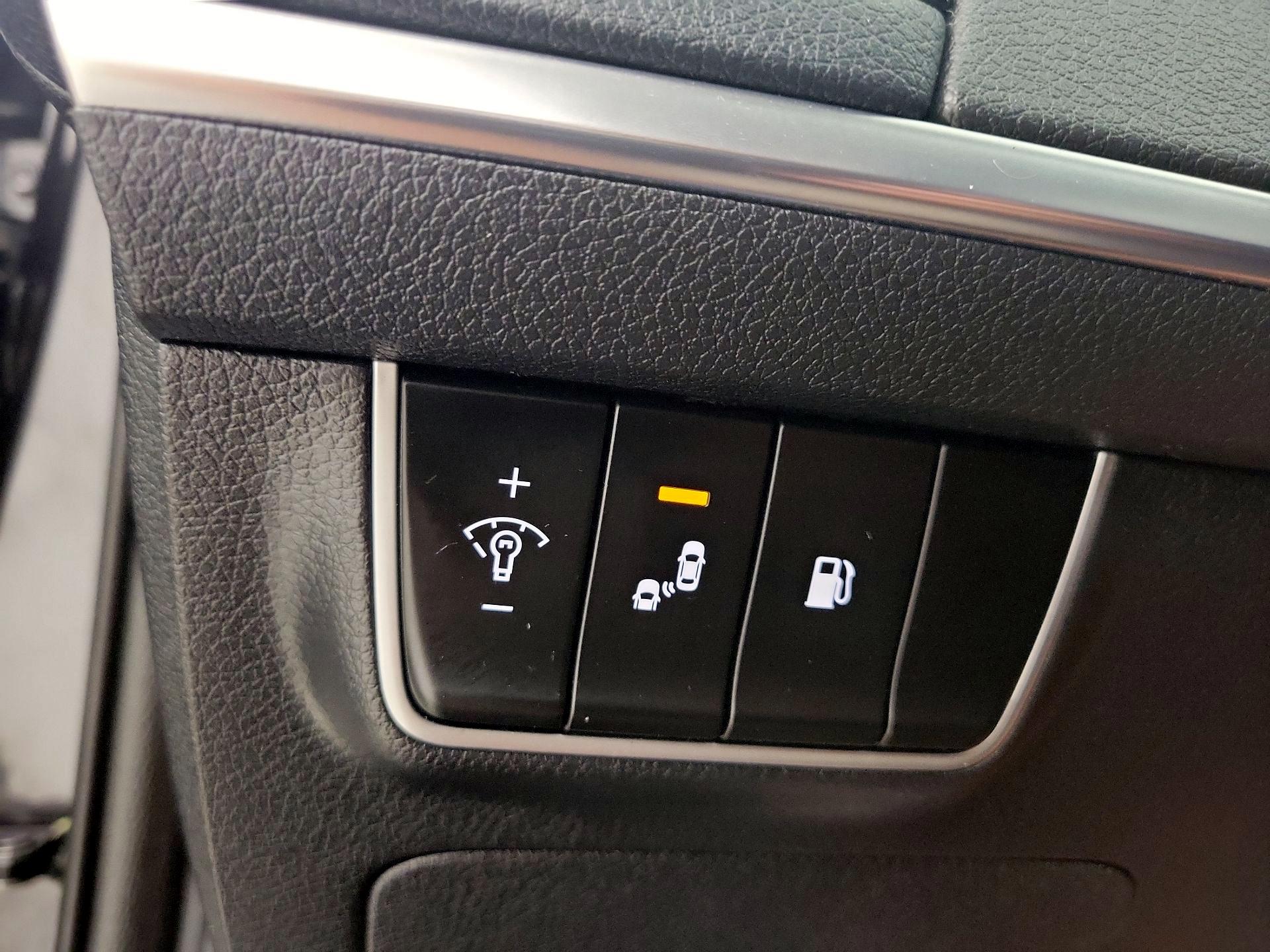 Thumbnail: 2019 Kia Stinger - 13