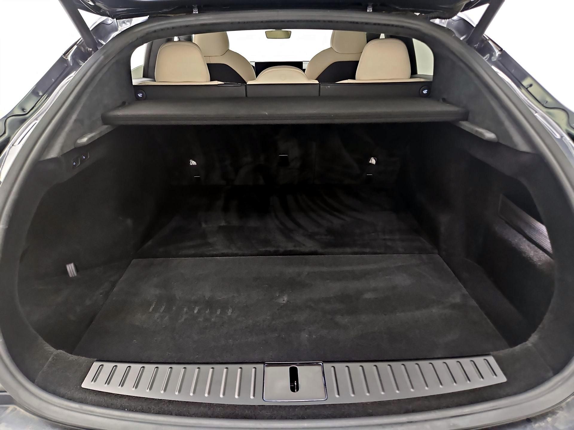 Thumbnail: 2021 Tesla Model S - 20