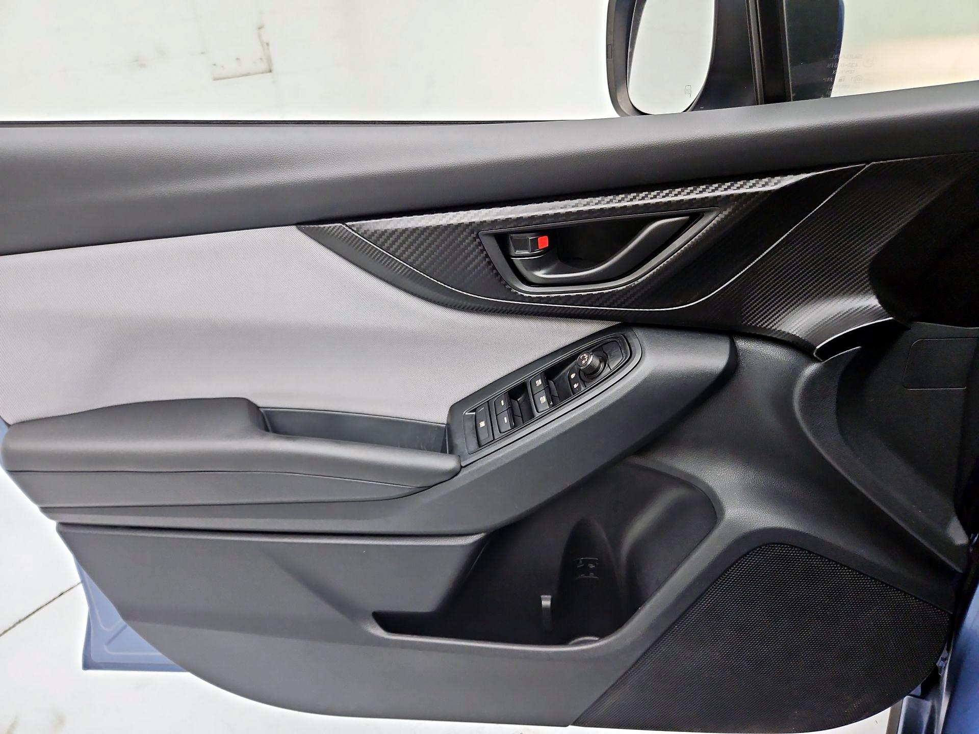 Thumbnail: 2018 Subaru Crosstrek - 12