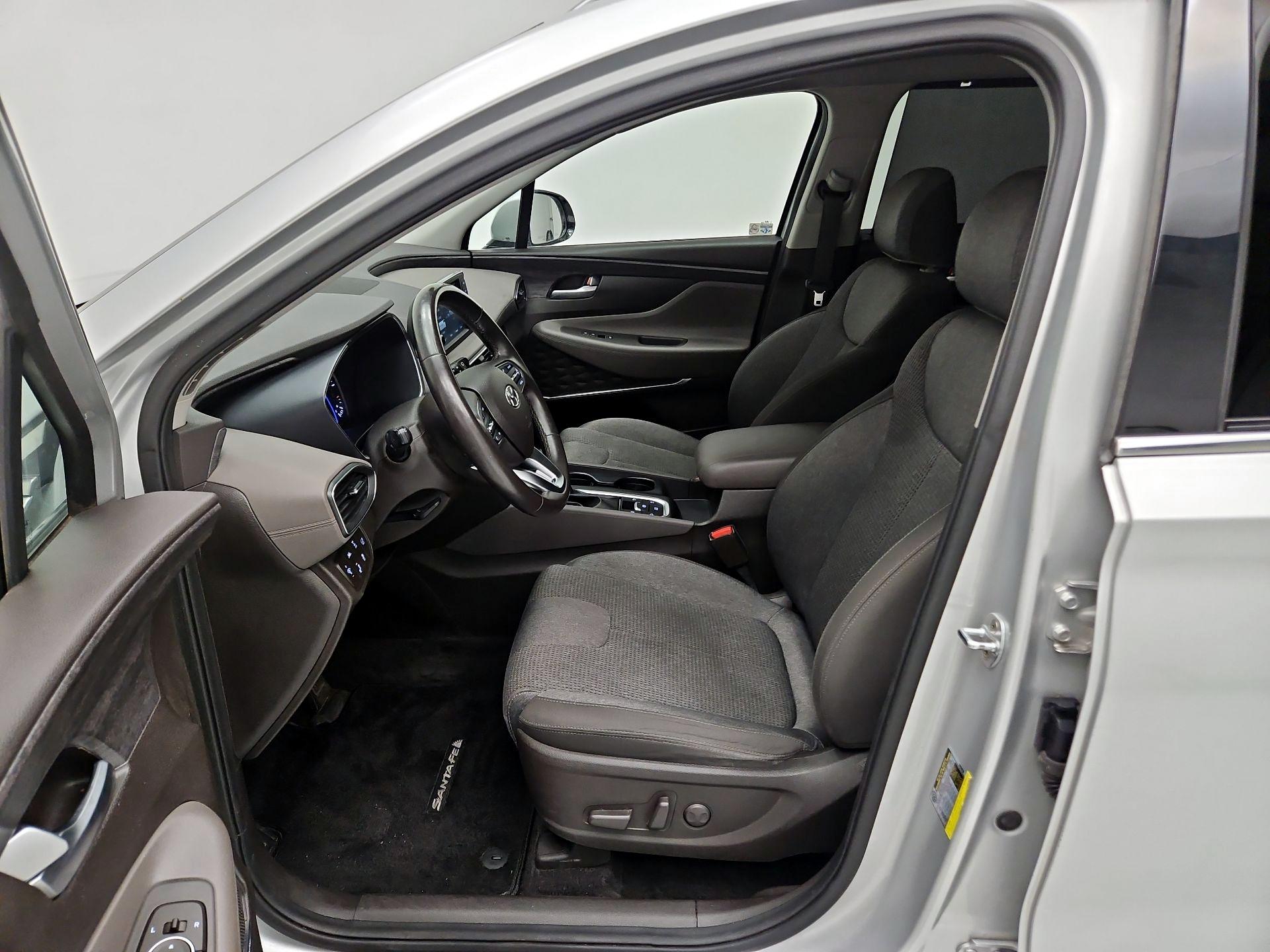 Thumbnail: 2019 Hyundai Santa Fe - 11
