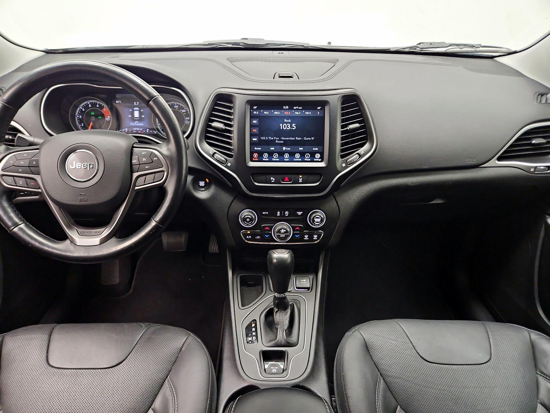 Thumbnail: 2021 Jeep Cherokee - 9