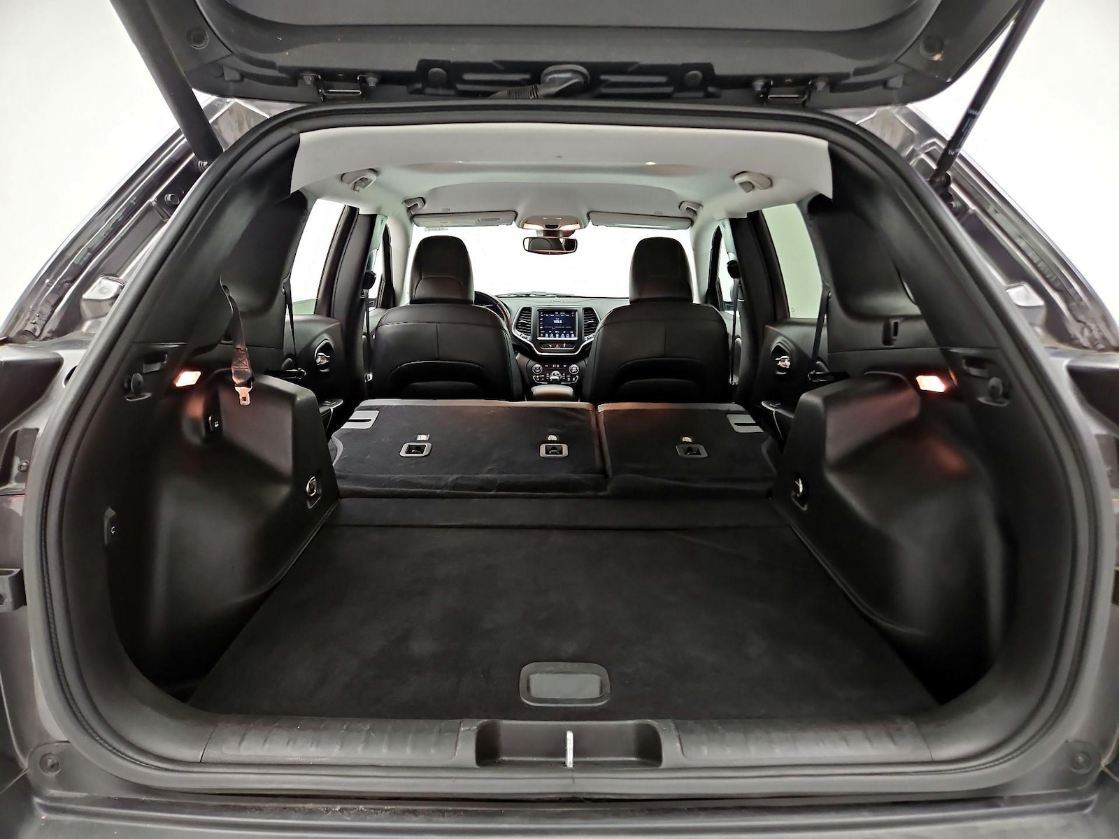 2021 Jeep Cherokee Latitude Lux - Photo 22