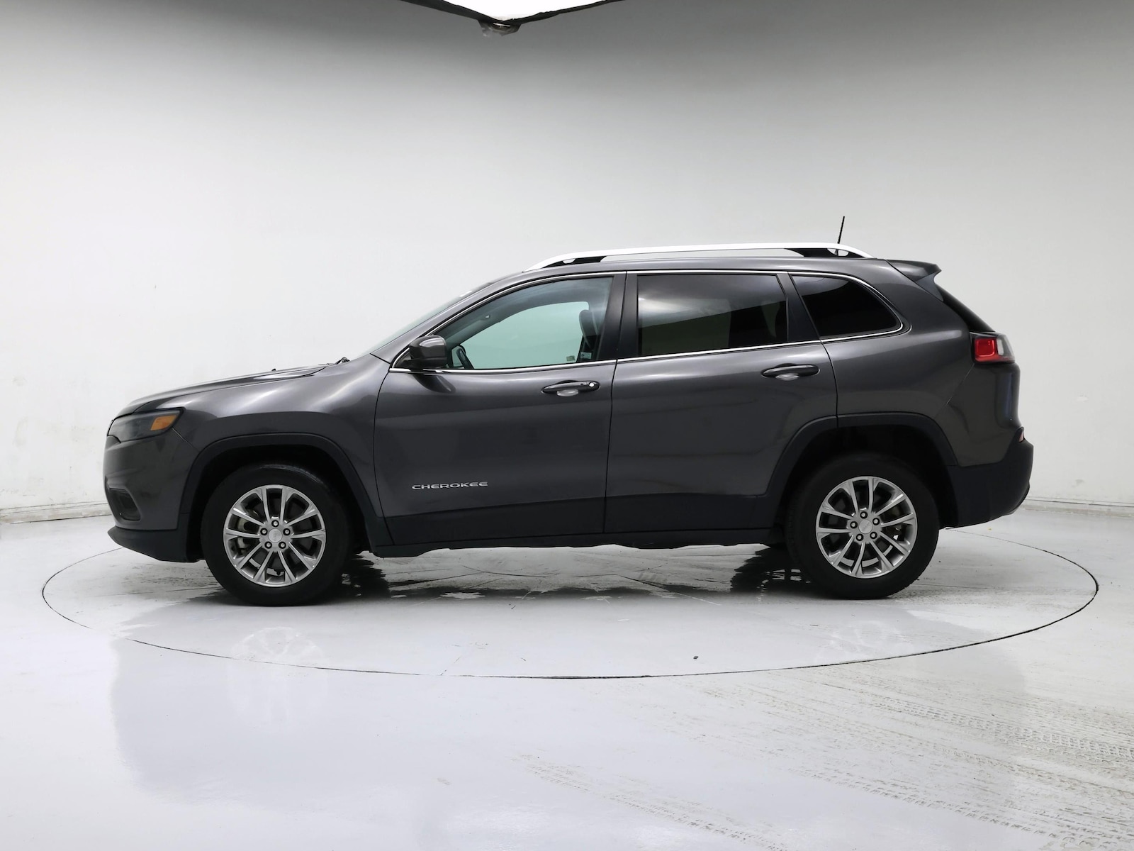 2021 Jeep Cherokee Latitude Lux - Photo 4