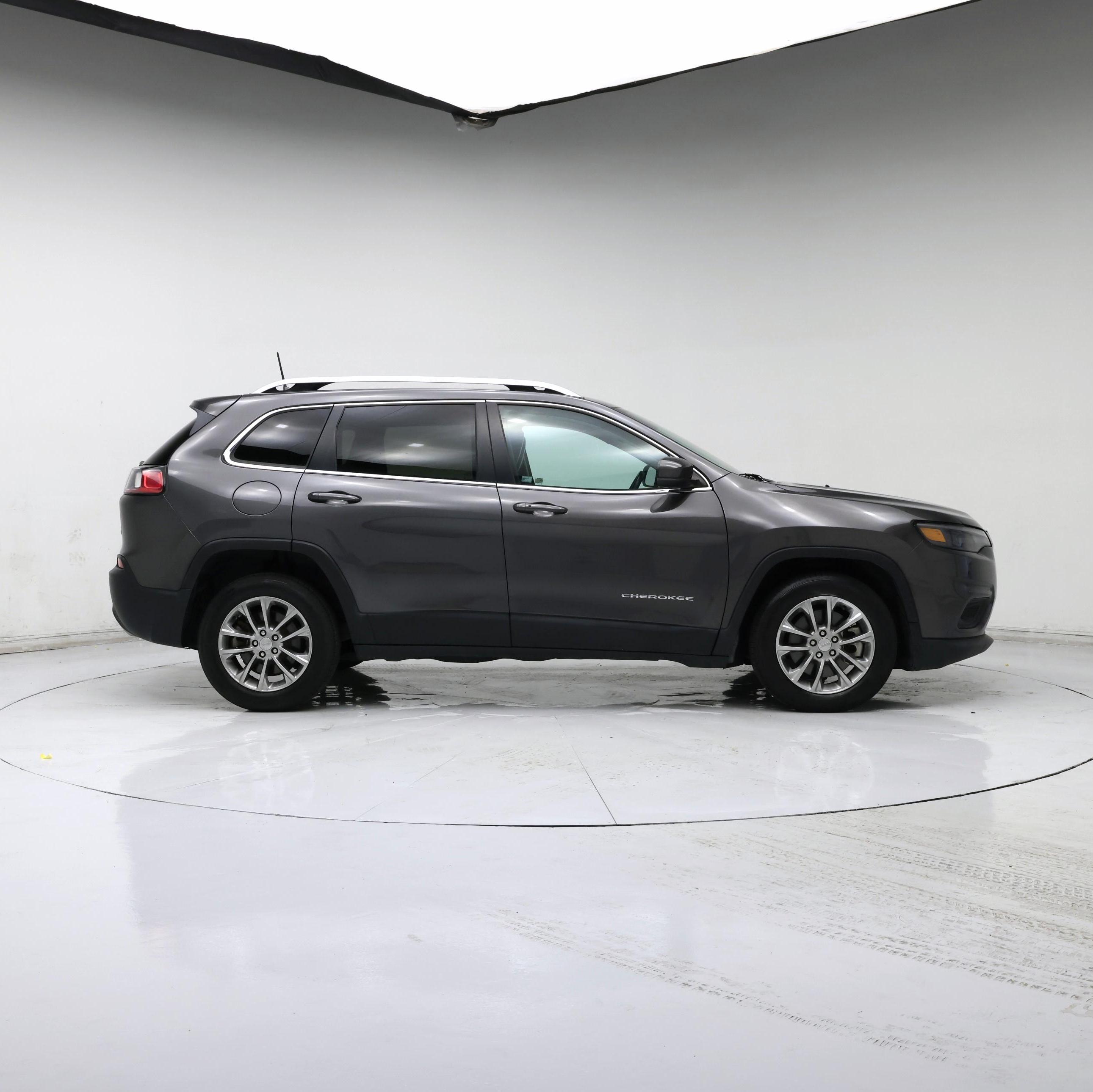 Thumbnail: 2021 Jeep Cherokee - 7