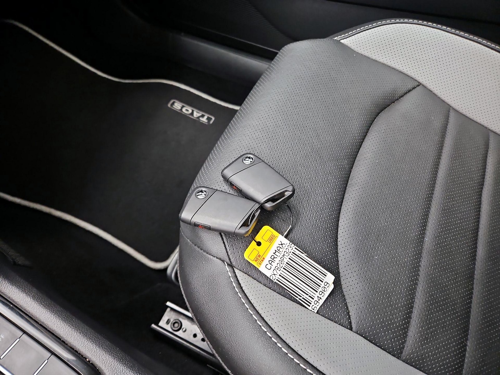 2023 Volkswagen Taos SEL - Photo 25