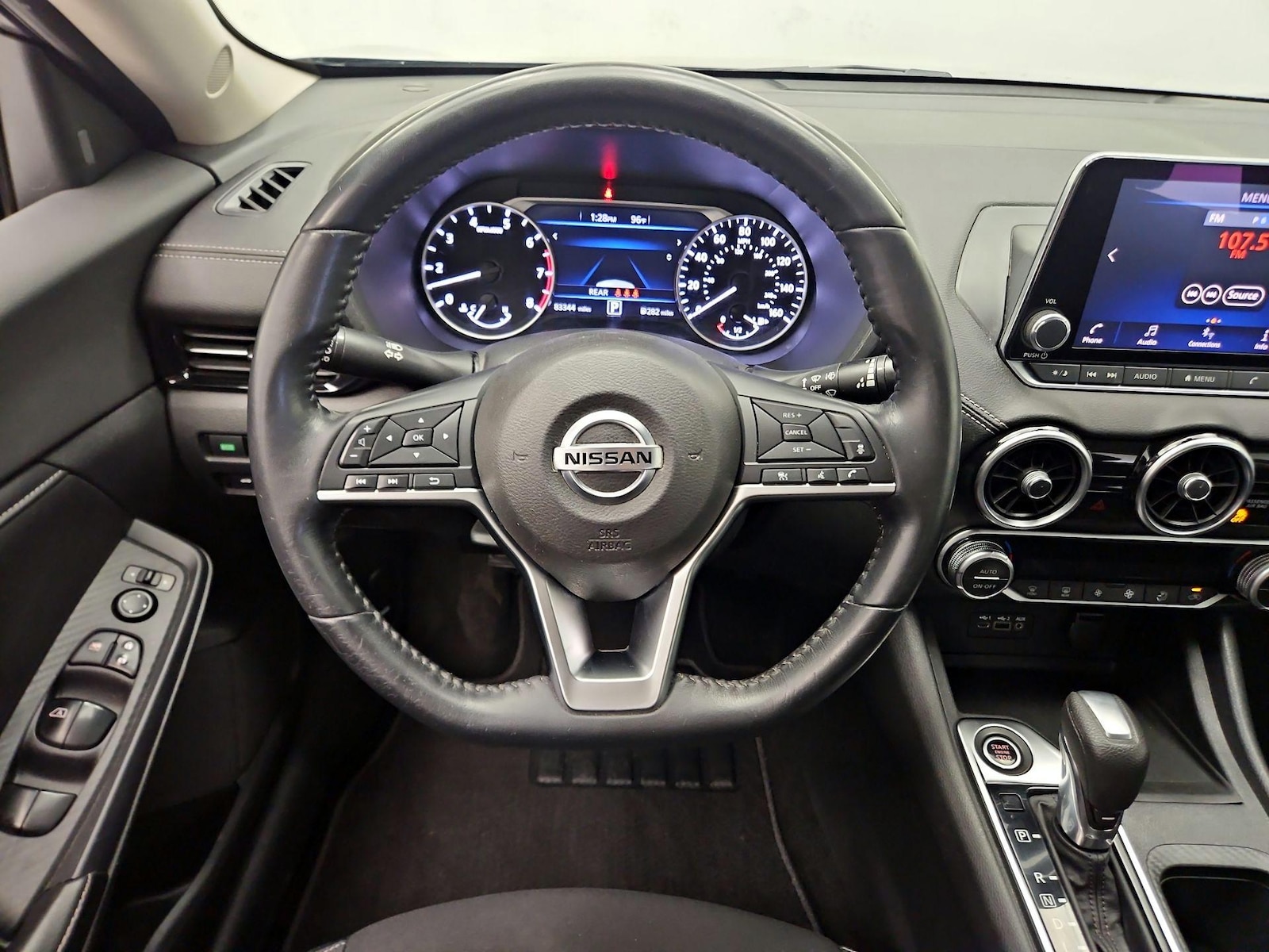 2020 Nissan Sentra SV - Photo 11