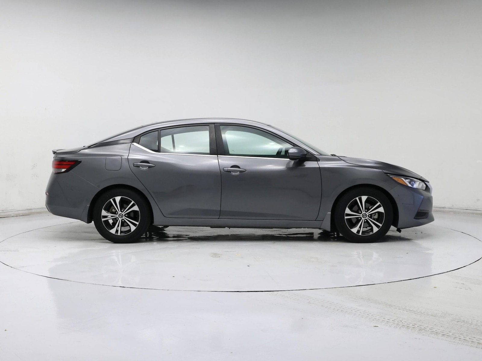 2020 Nissan Sentra SV - Photo 8