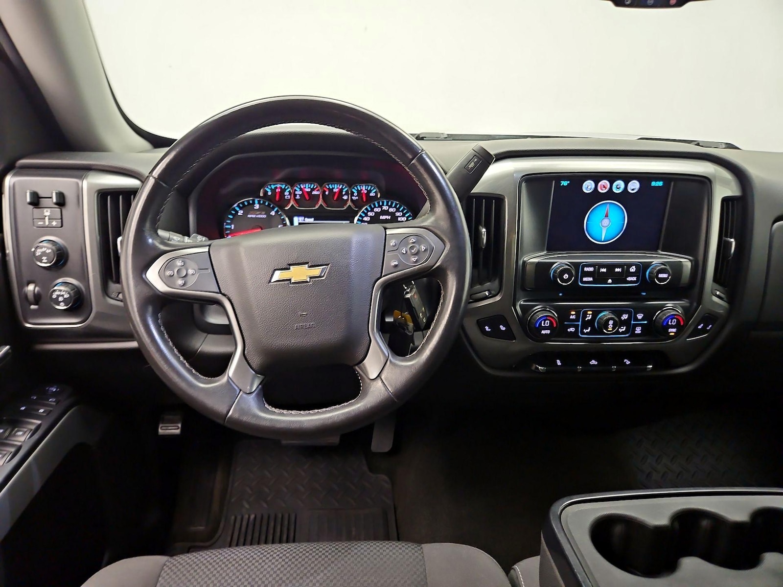 2017 Chevrolet Silverado 1500 LT Z71 - Photo 11