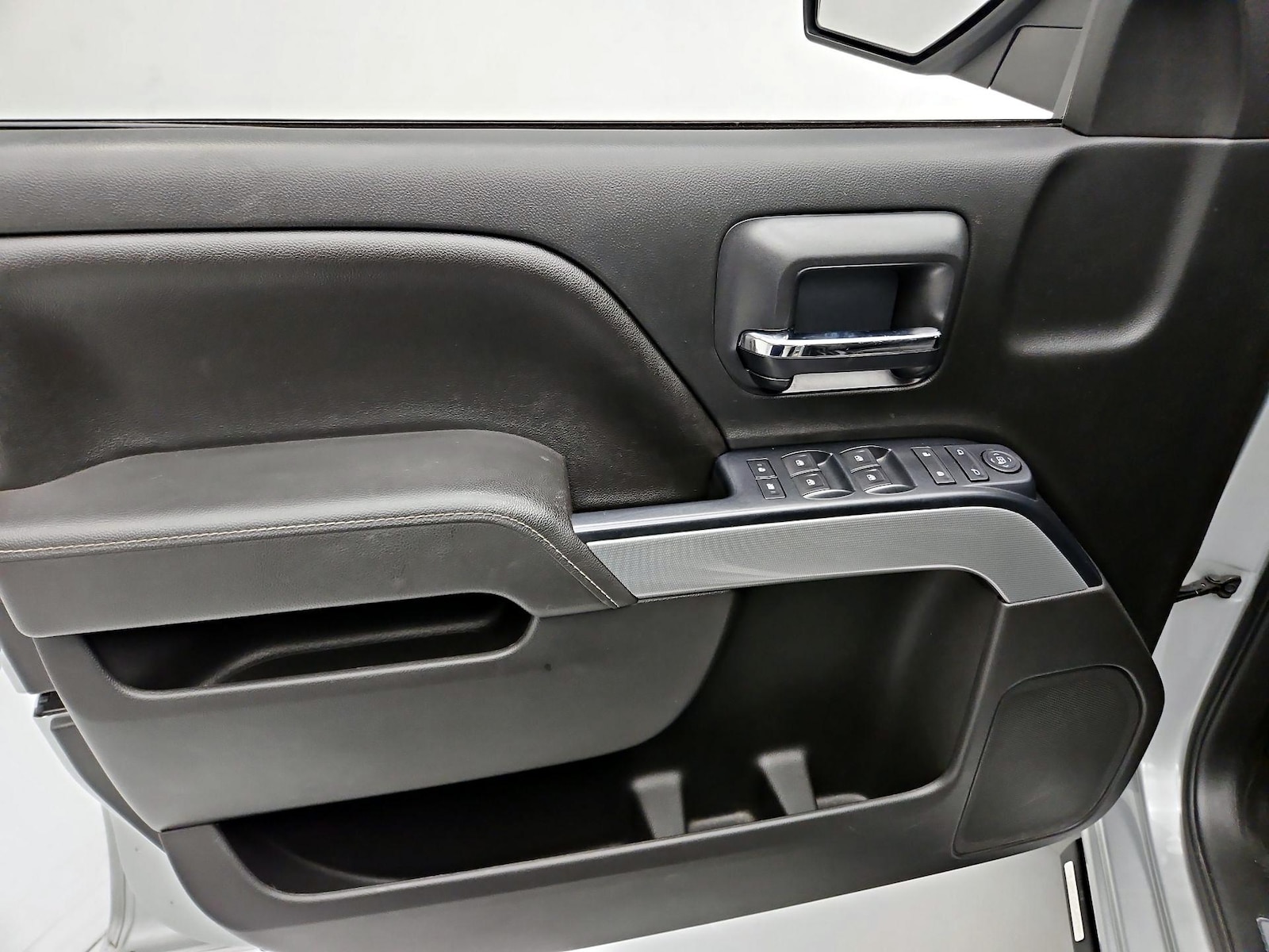2017 Chevrolet Silverado 1500 LT Z71 - Photo 13