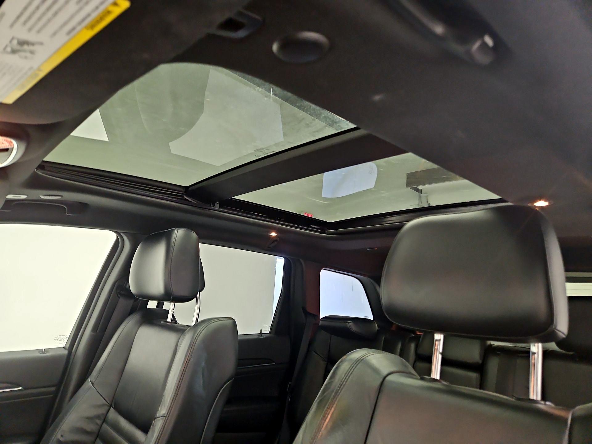Thumbnail: 2018 Jeep Grand Cherokee - 19