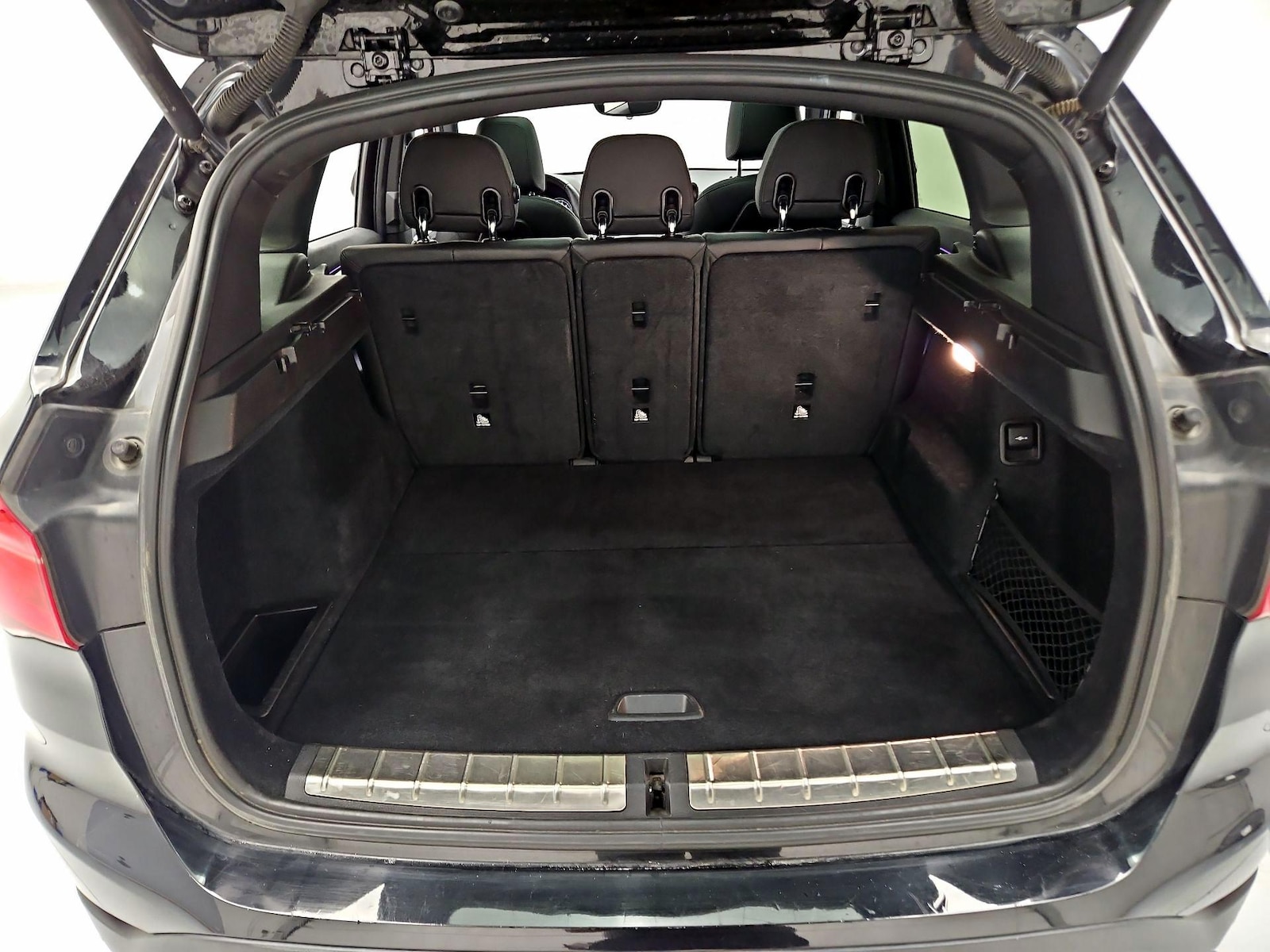 2022 BMW X1 28i - Photo 23