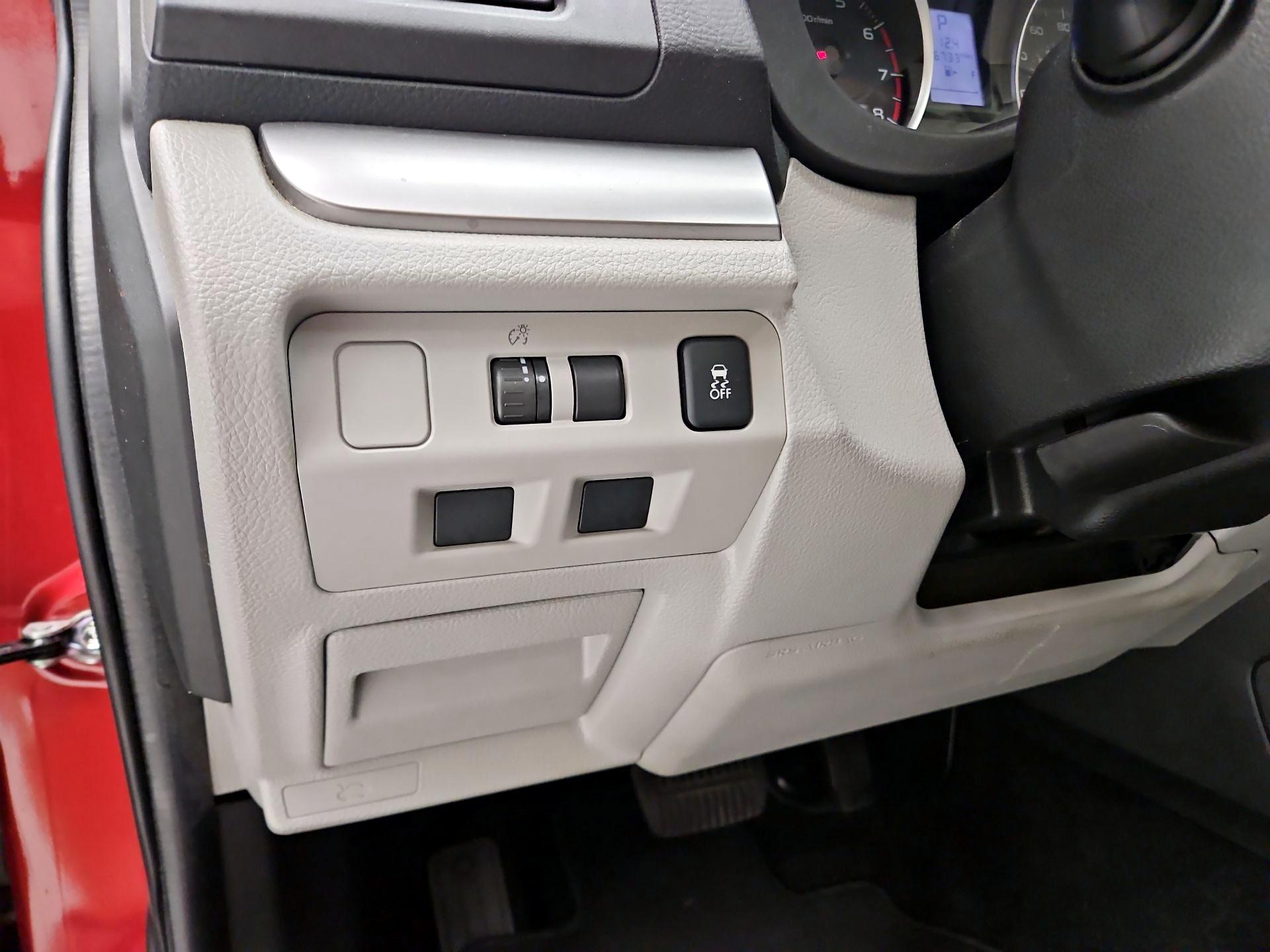 Thumbnail: 2015 Subaru Forester - 13