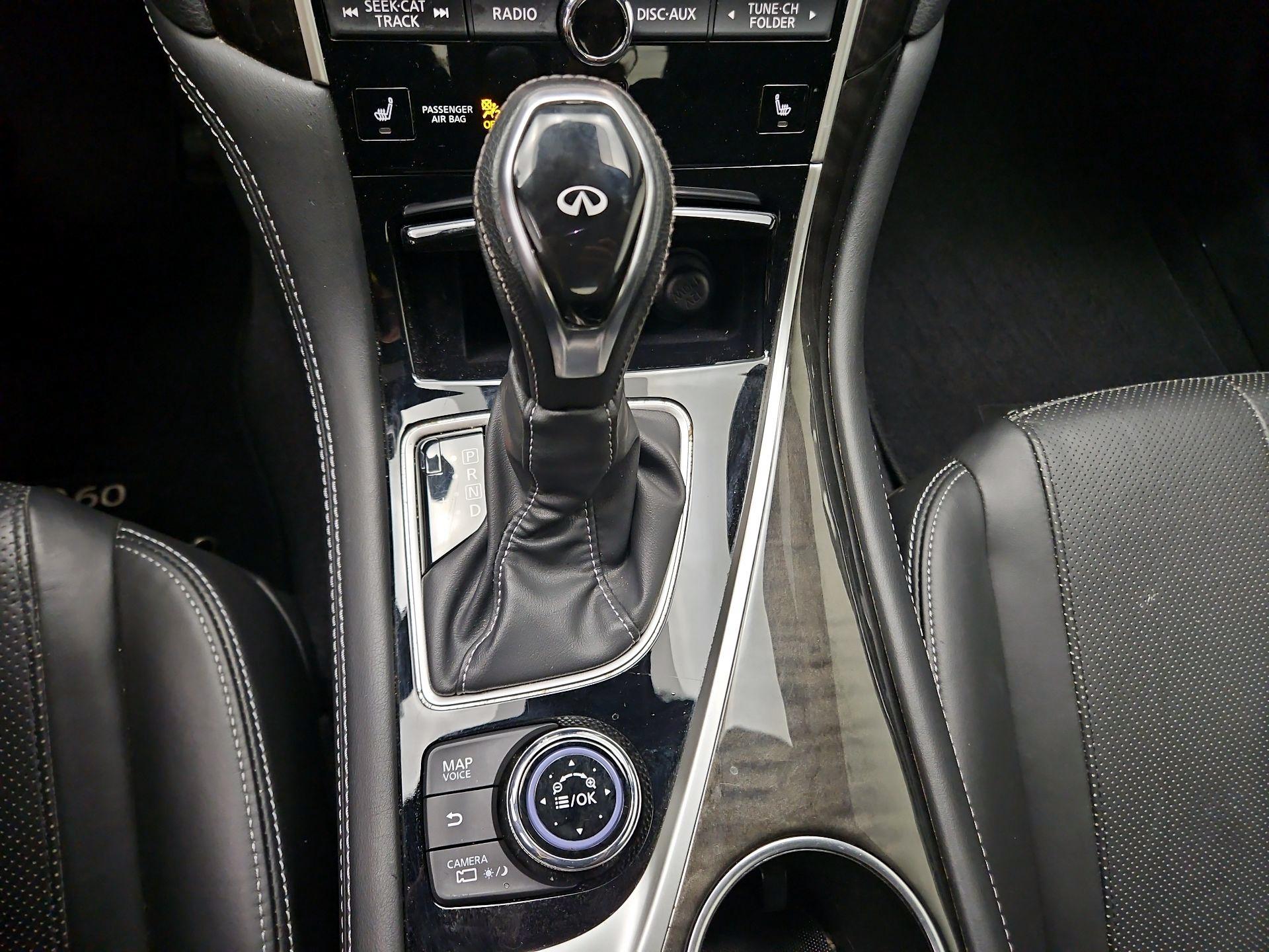 Thumbnail: 2017 INFINITI Q60 - 18